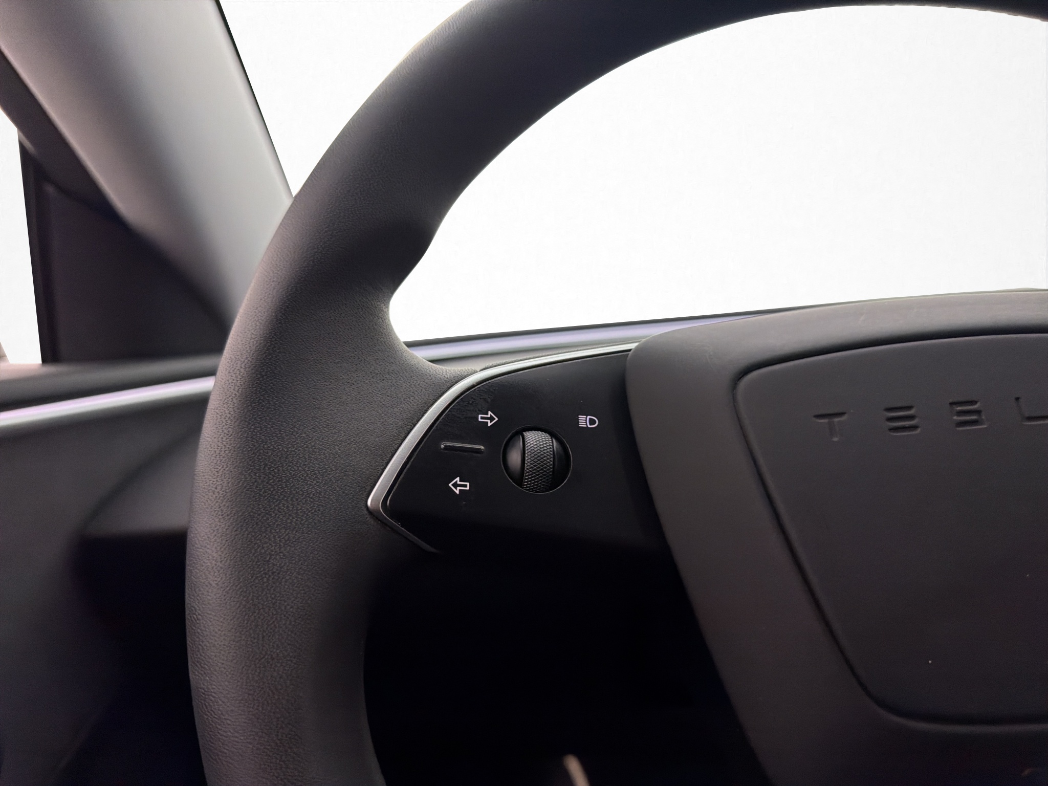 Tesla Model 3 2024 - miniatyr 16