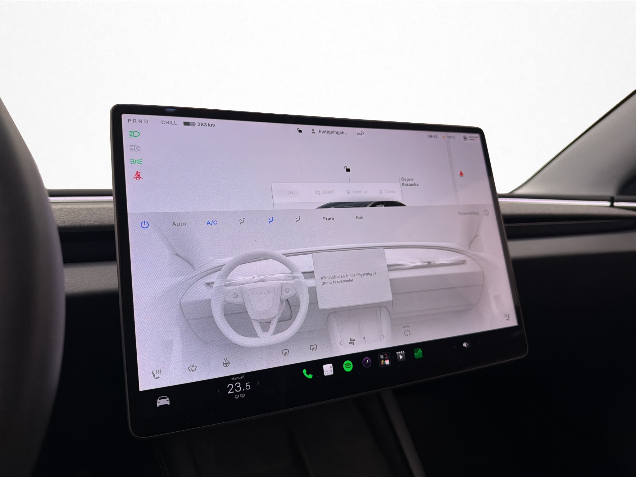 Tesla Model 3 2024 - miniatyr 23