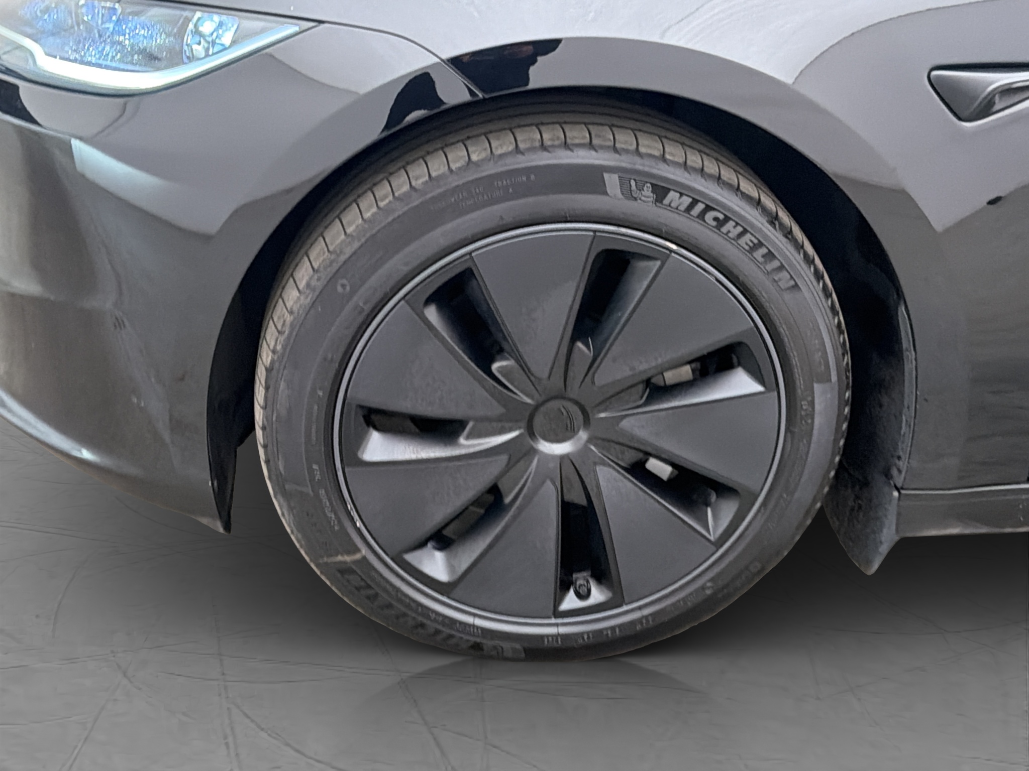 Tesla Model 3 2024 - miniatyr 33
