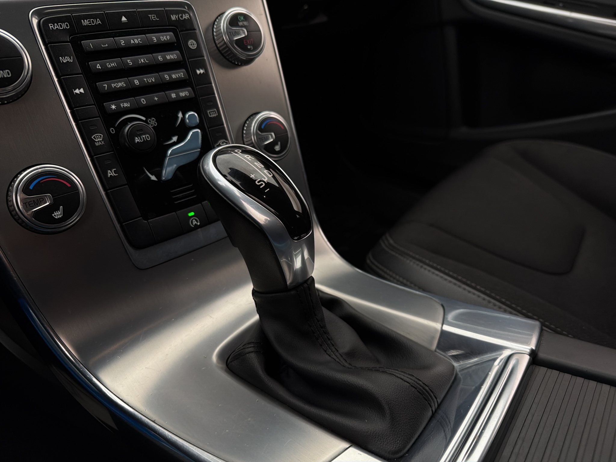 Volvo V60 2016 - miniatyr 22