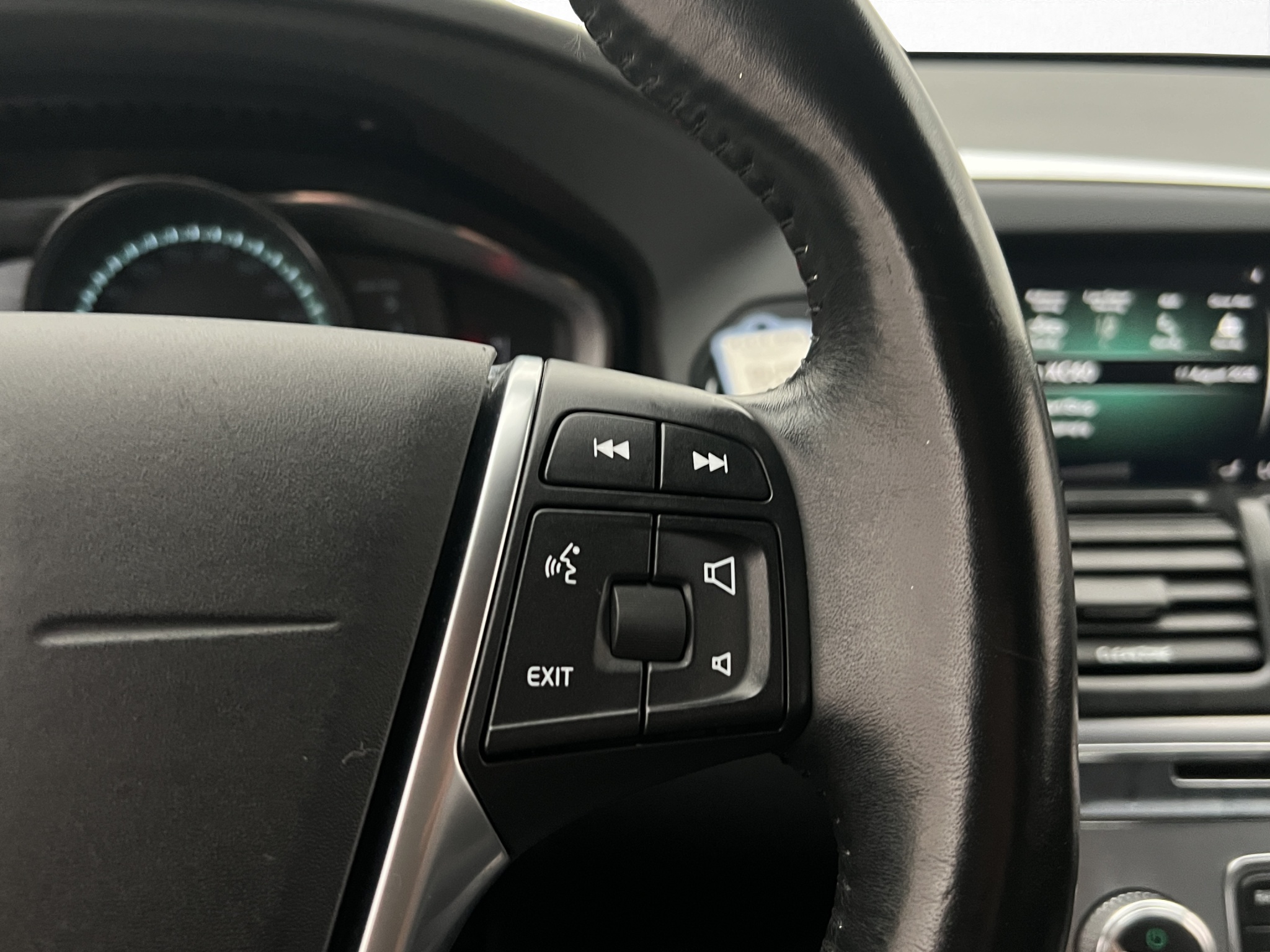 Volvo XC60 2017 - miniatyr 18