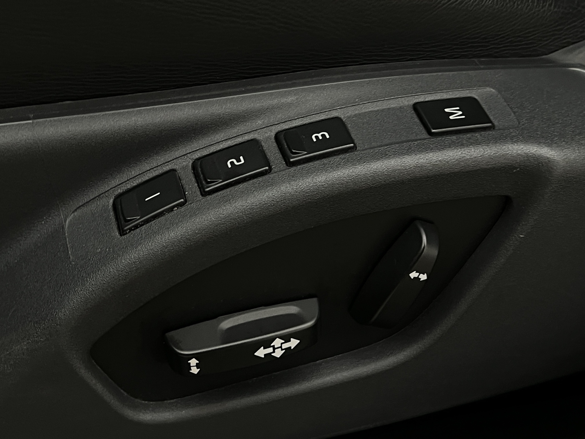 Volvo XC60 2017 - miniatyr 8