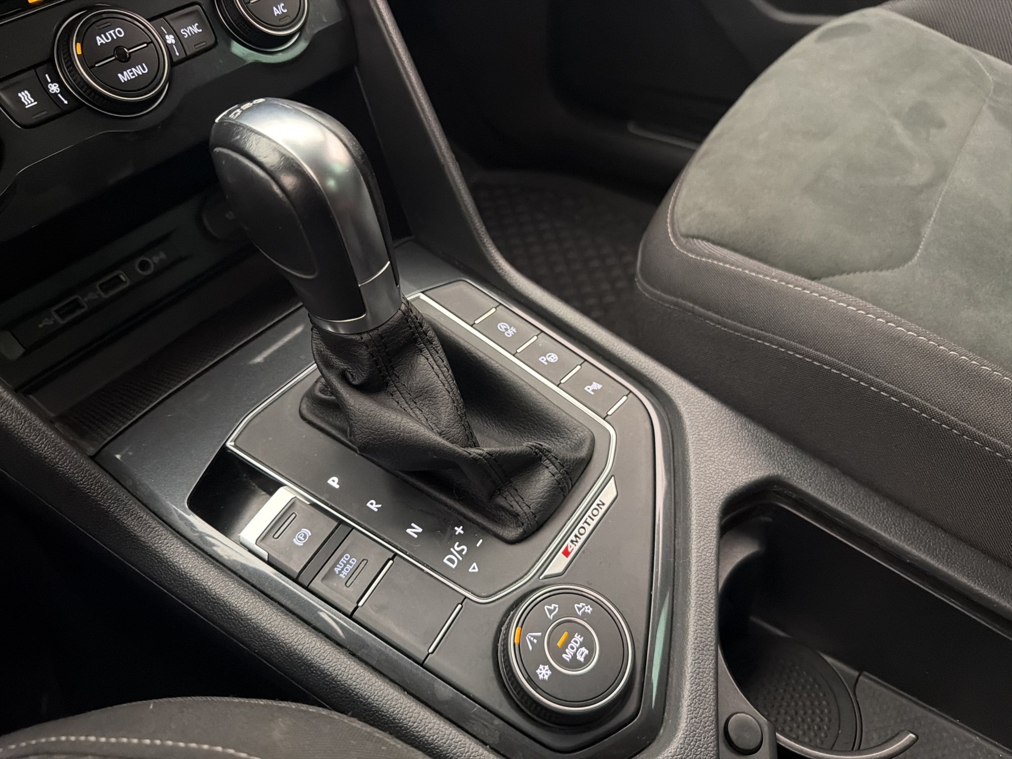 Volkswagen Tiguan 2019 - miniatyr 21