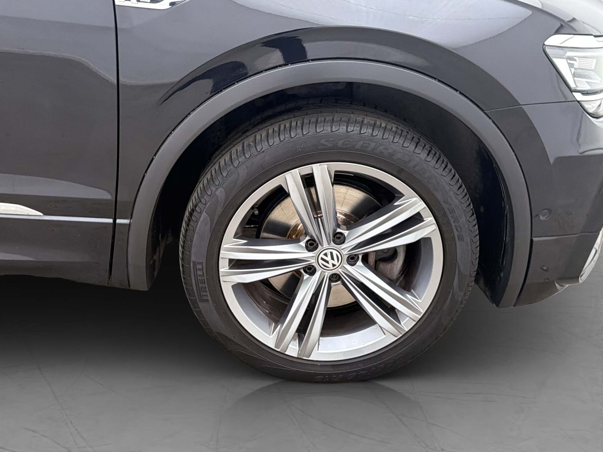 Volkswagen Tiguan 2019 - miniatyr 29