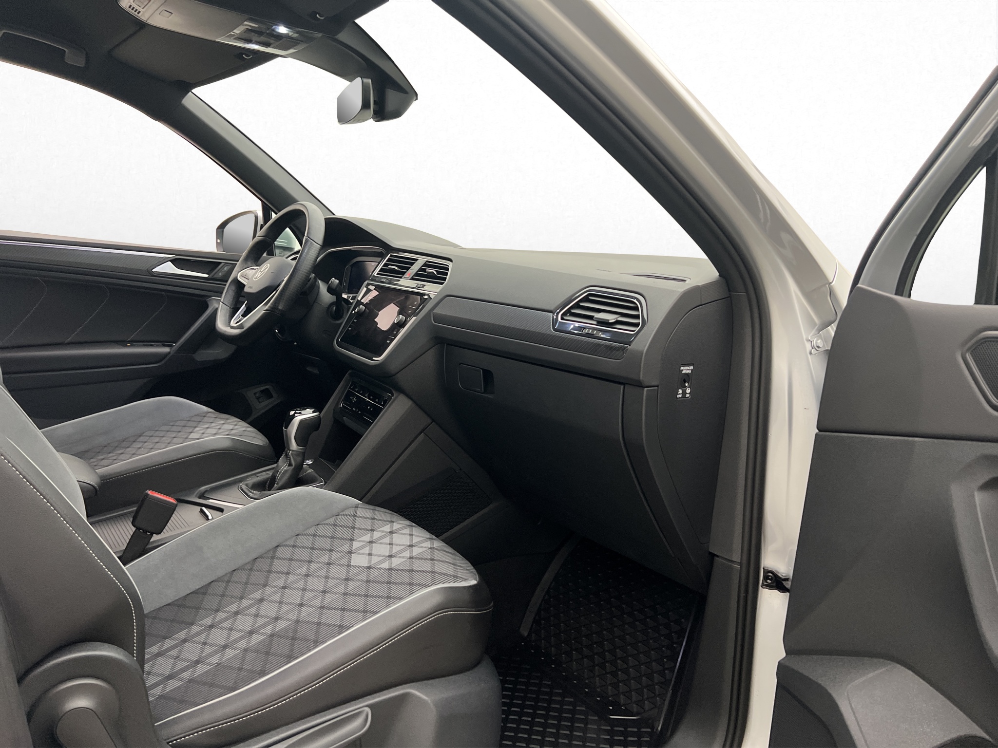 Volkswagen Tiguan 2024 - miniatyr 23