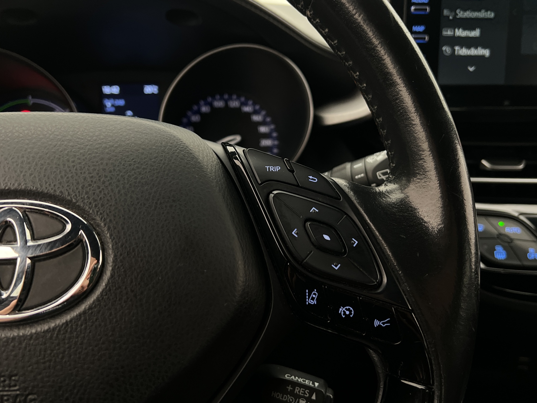Toyota C-HR 2021 - miniatyr 17