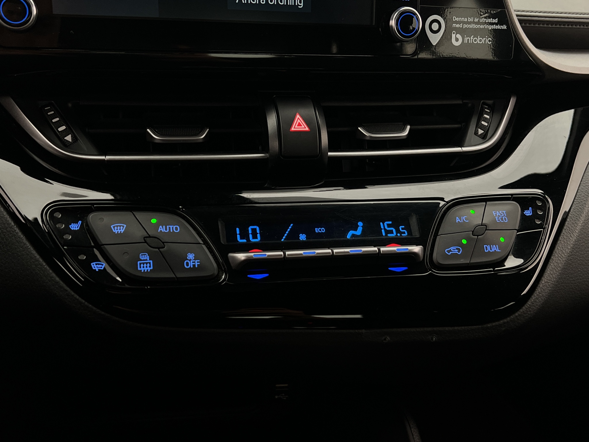 Toyota C-HR 2021 - miniatyr 21