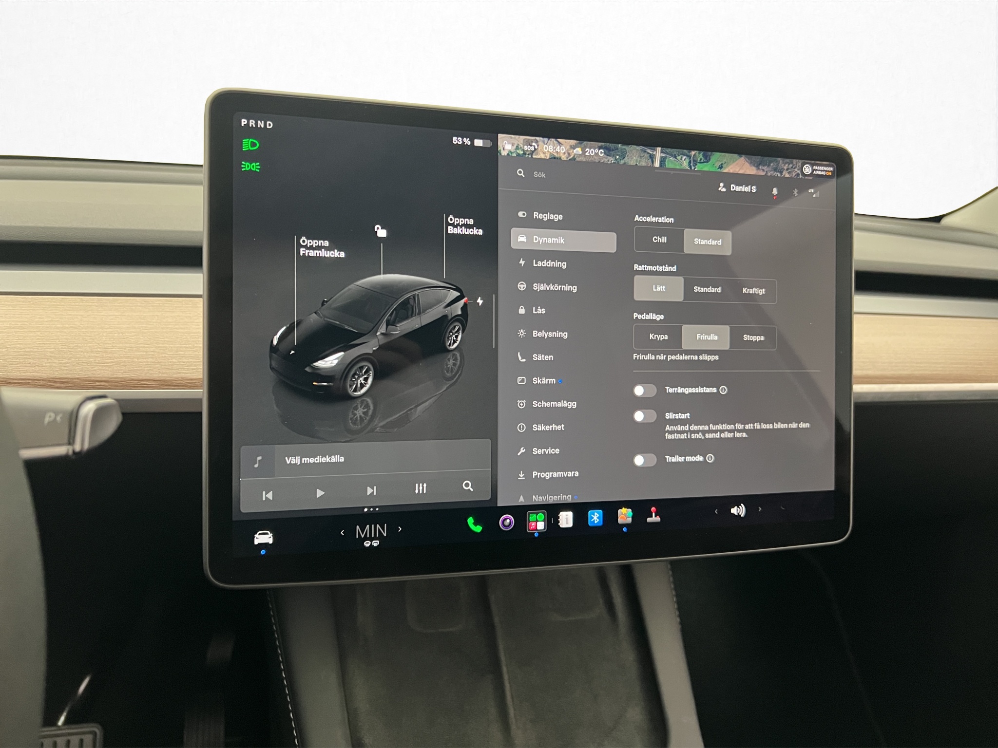 Tesla Model Y 2024 - miniatyr 14