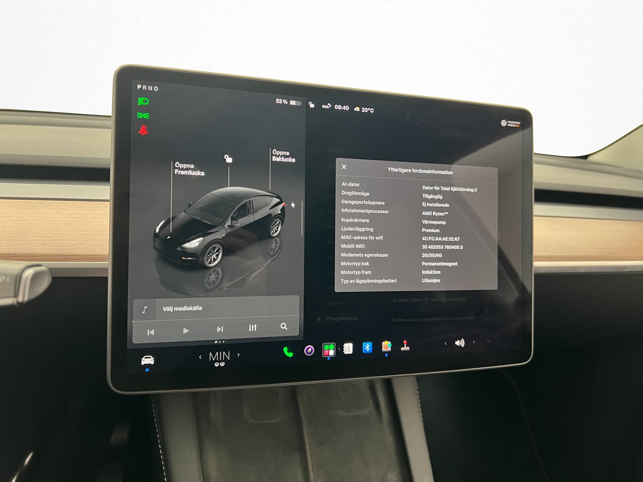 Tesla Model Y 2024 - miniatyr 18