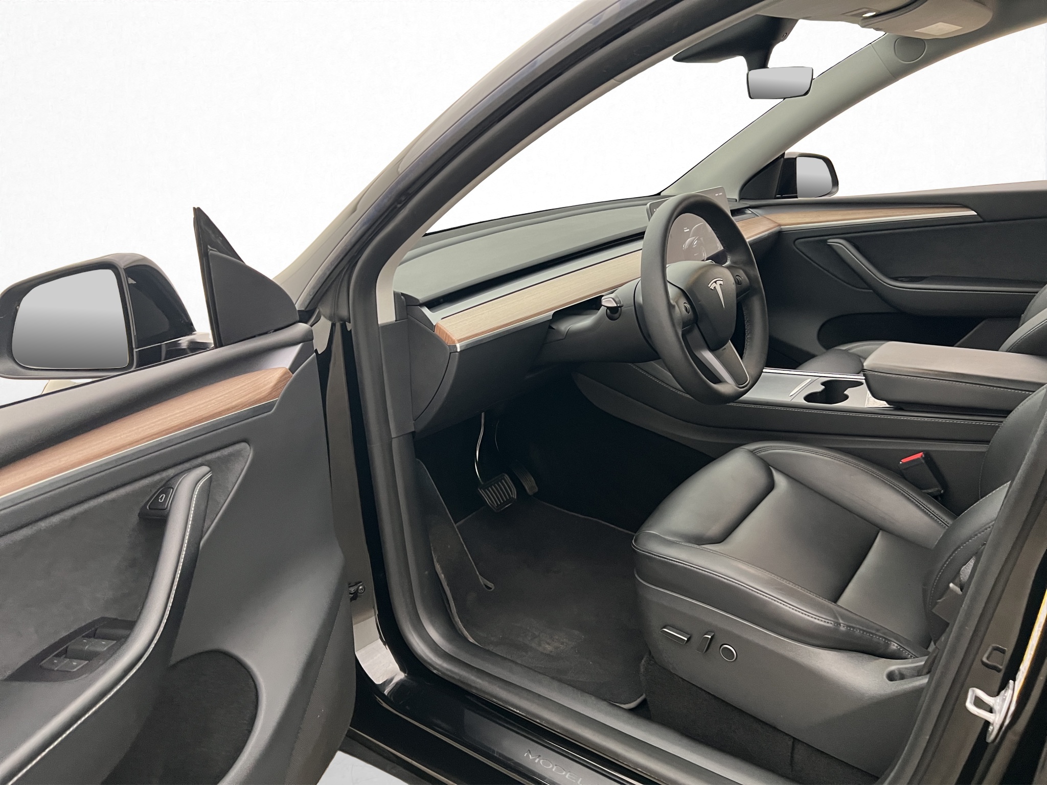Tesla Model Y 2024 - miniatyr 4
