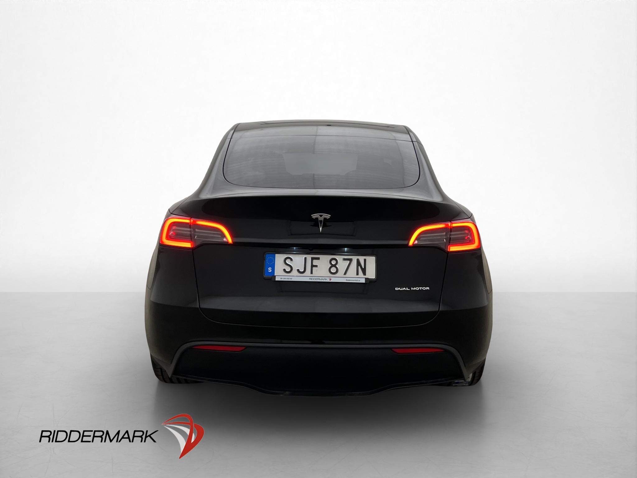 Tesla Model Y 2024 - miniatyr 9