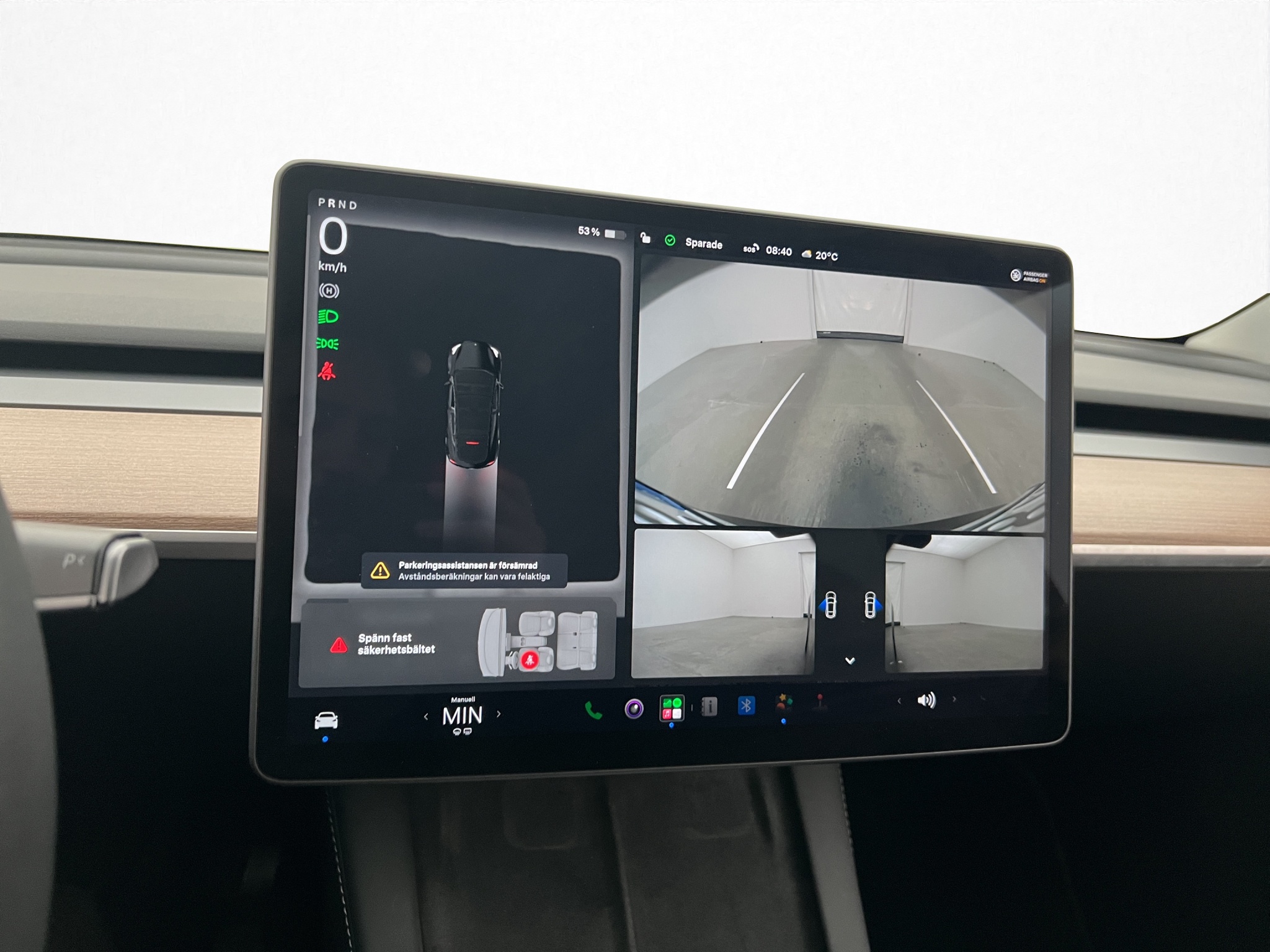Tesla Model Y 2024 - miniatyr 10