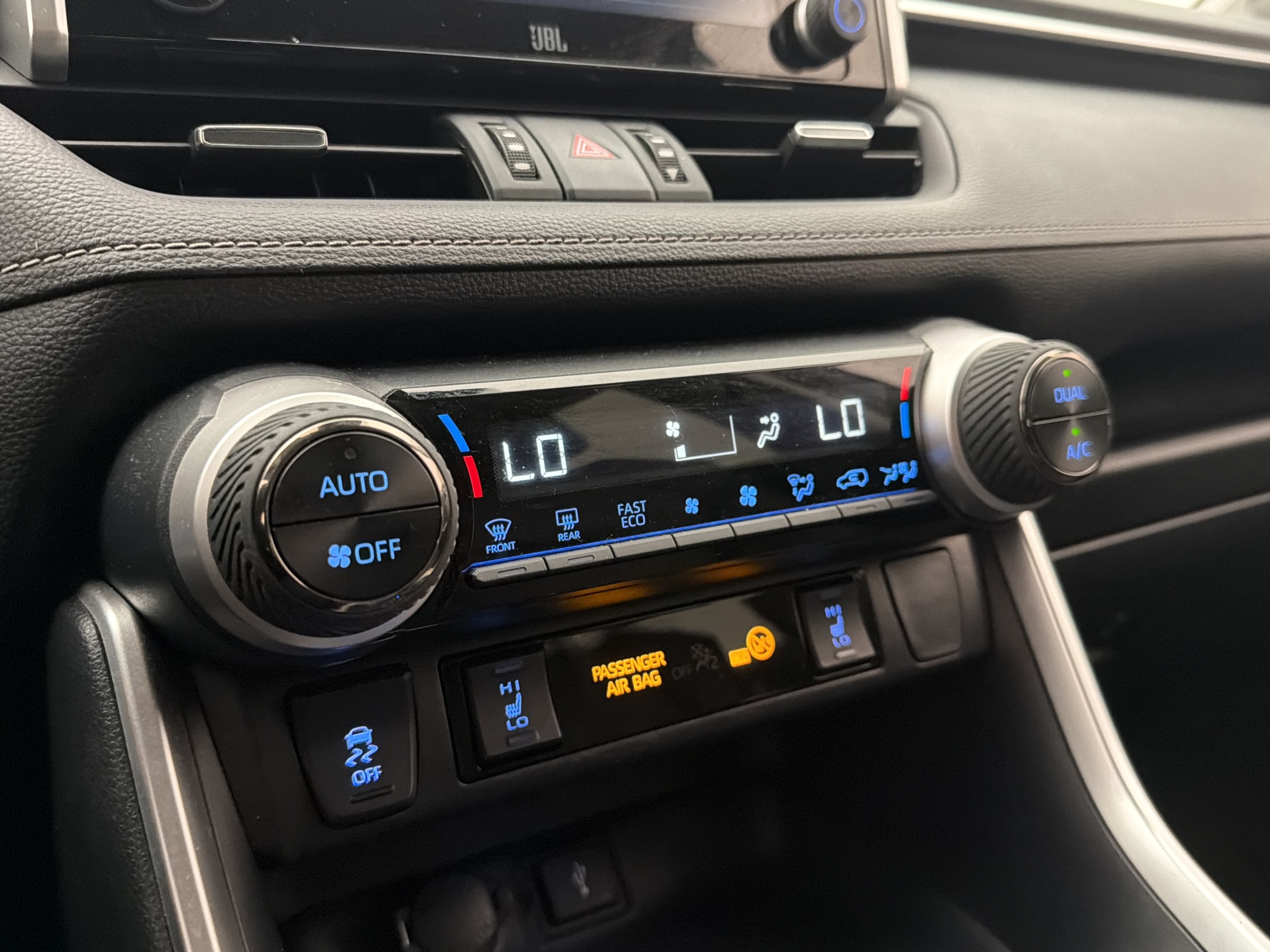 Toyota RAV4 2021 - miniatyr 21