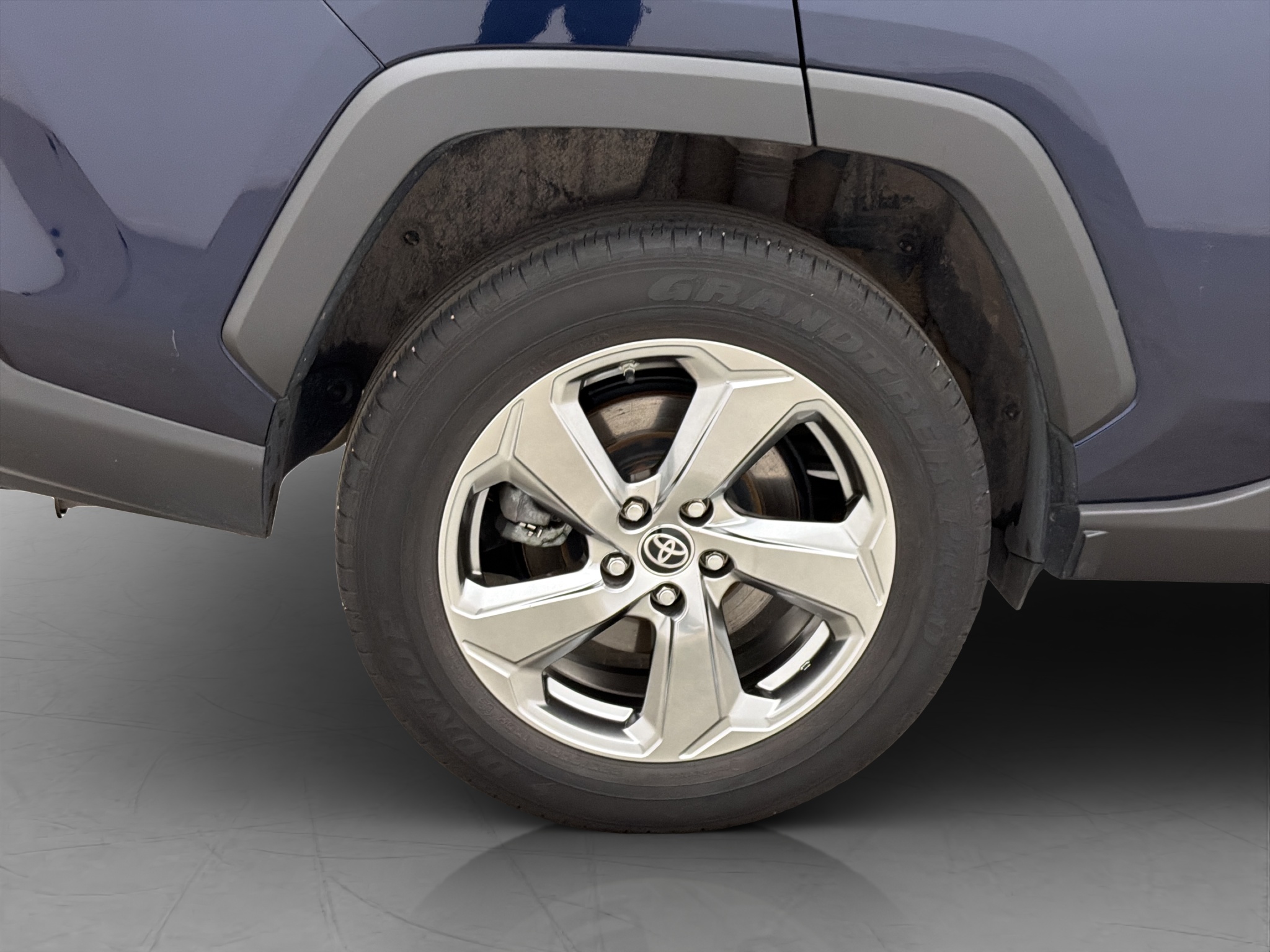 Toyota RAV4 2021 - miniatyr 29