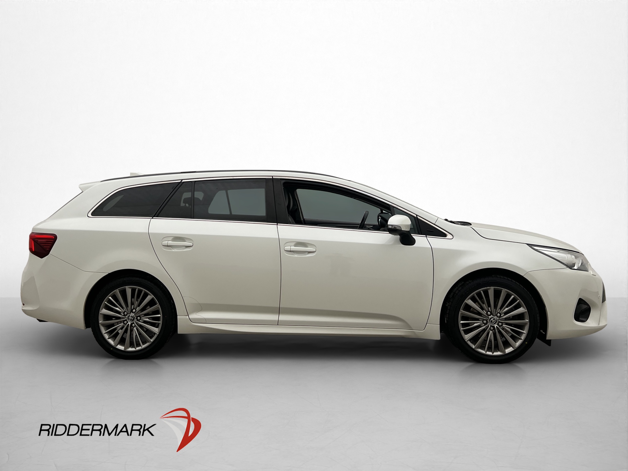 Toyota Avensis 2016 - miniatyr 15