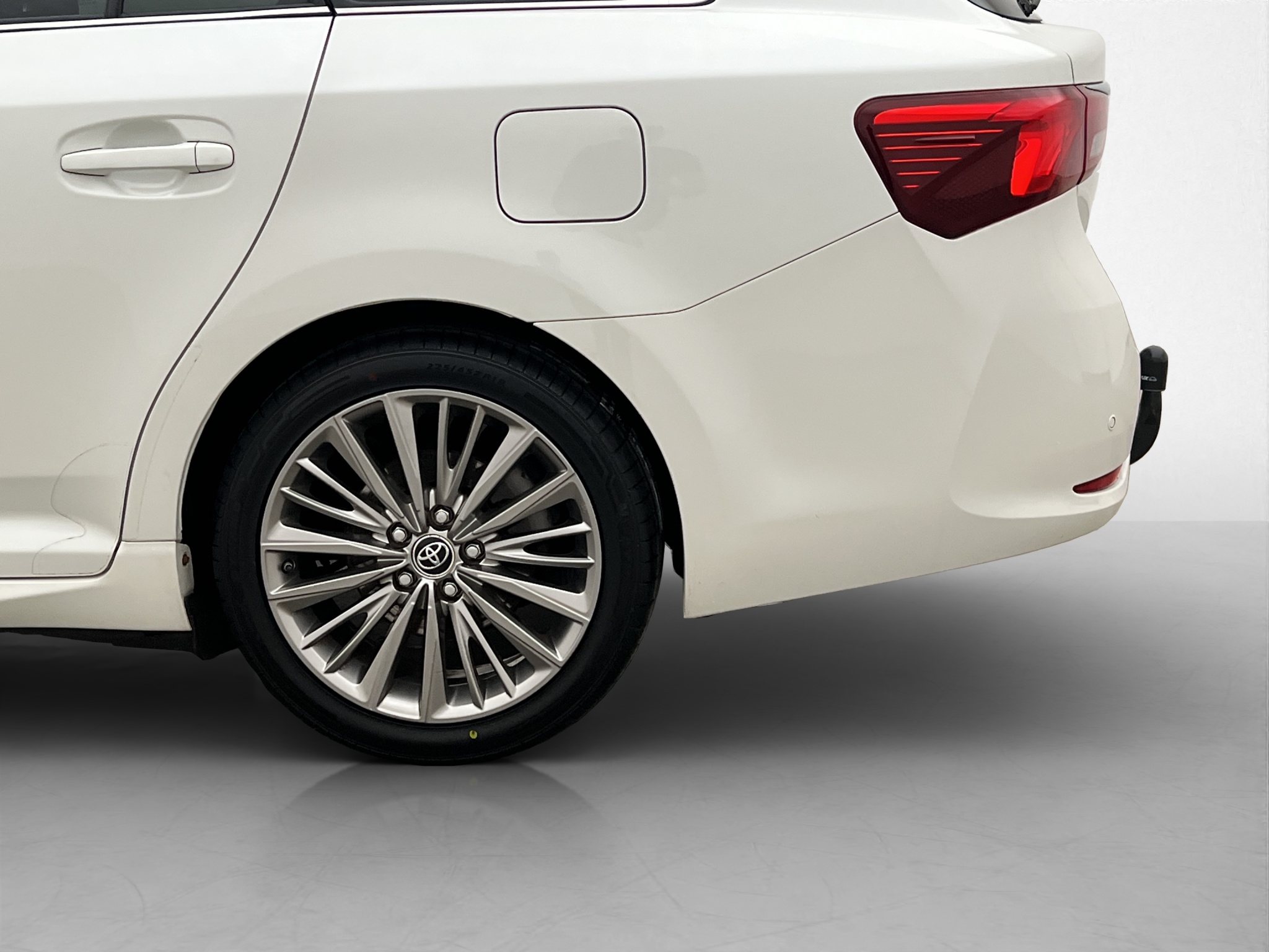 Toyota Avensis 2016 - miniatyr 28