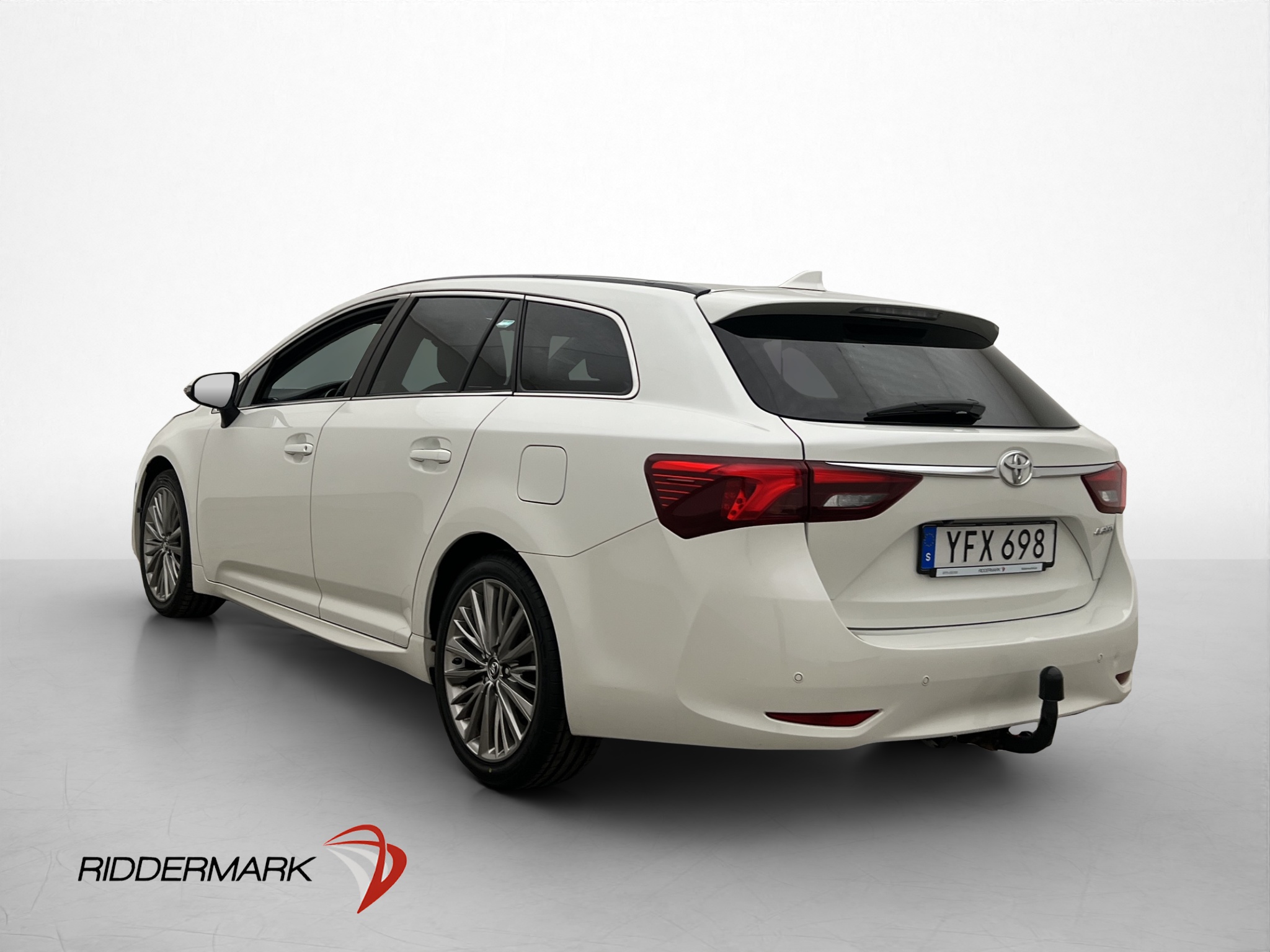 Toyota Avensis 2016 - miniatyr 9