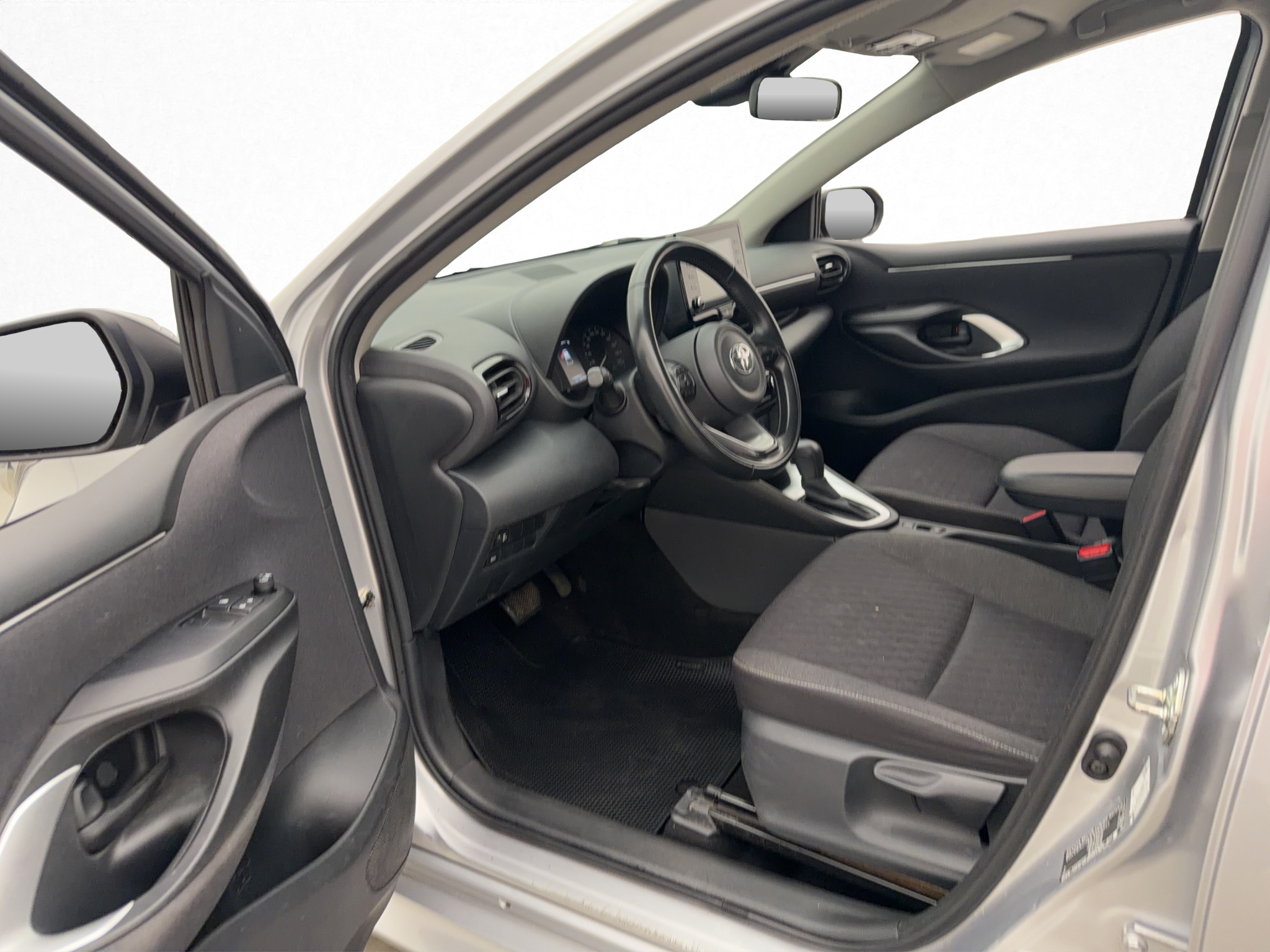 Toyota Yaris 2022 - miniatyr 2