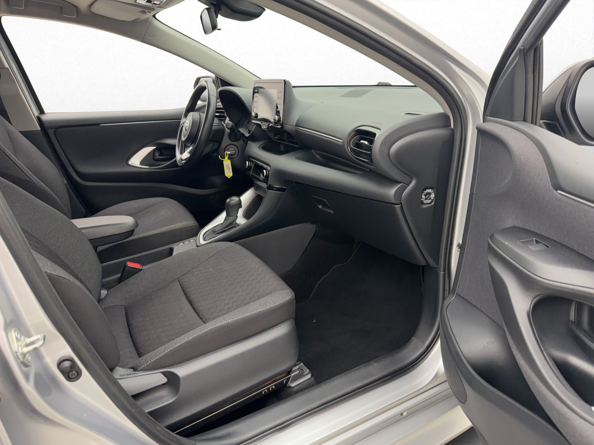 Toyota Yaris 2022 - miniatyr 23