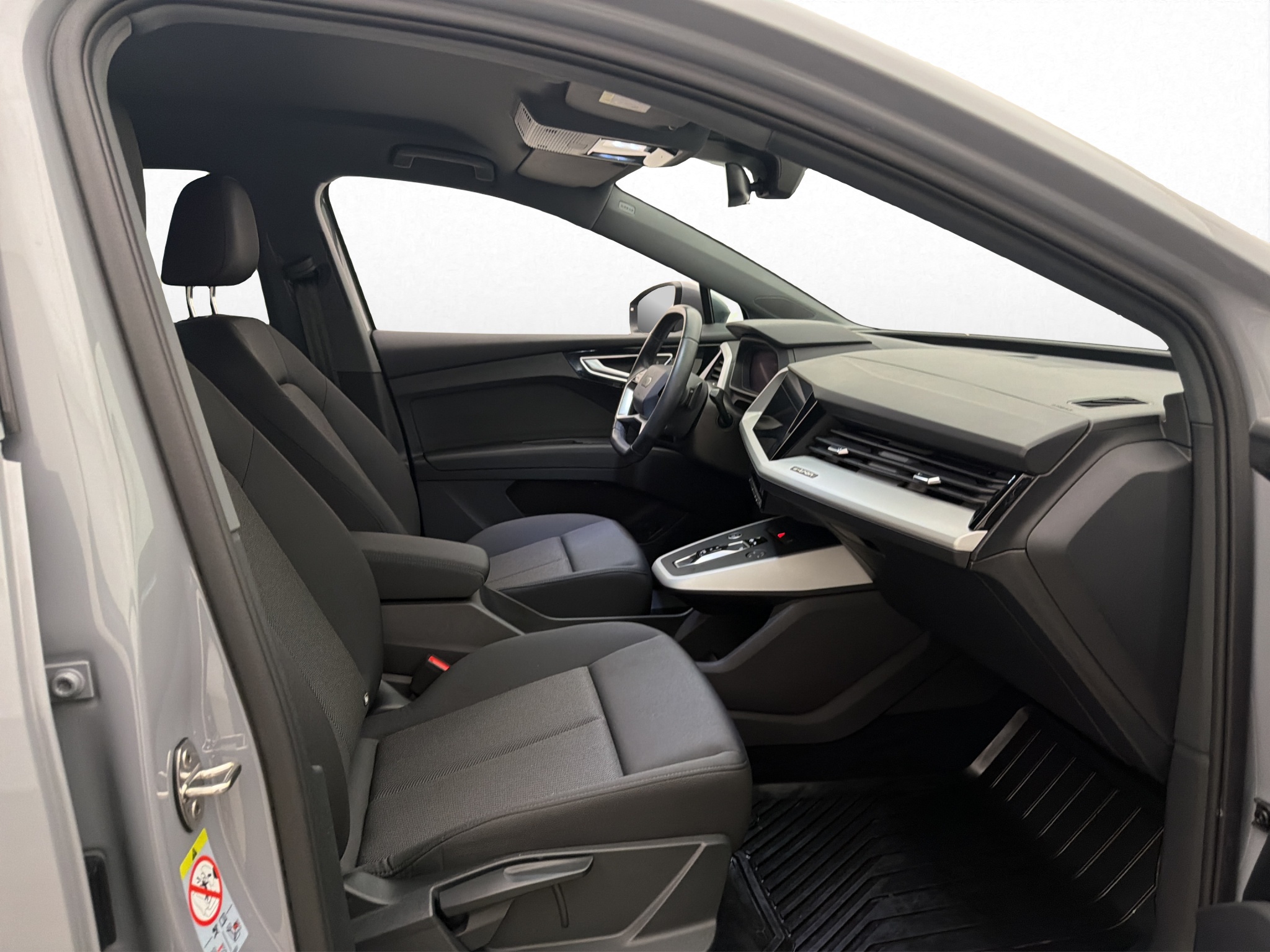 Audi Q4 2023 - miniatyr 23