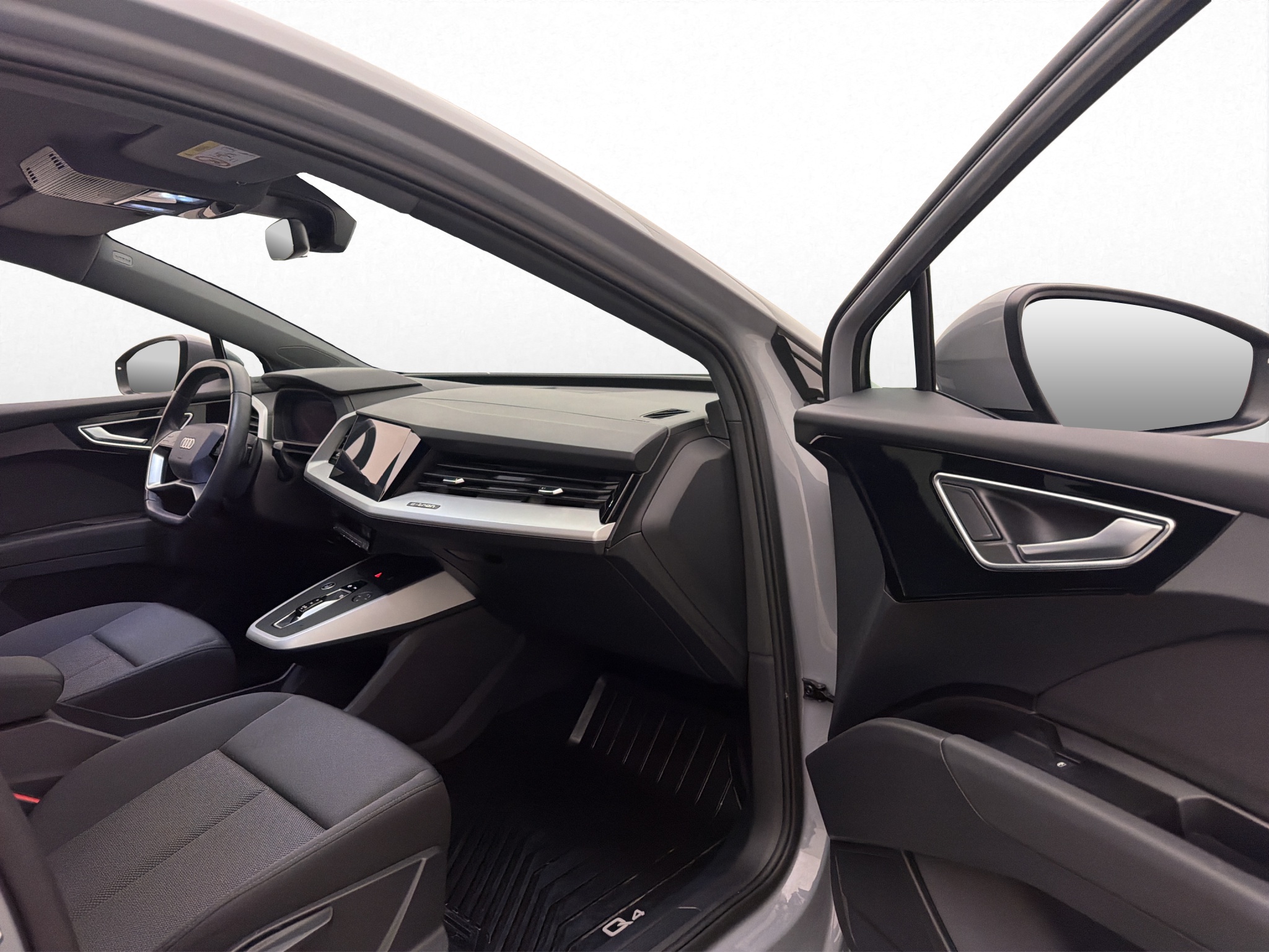 Audi Q4 2023 - miniatyr 24