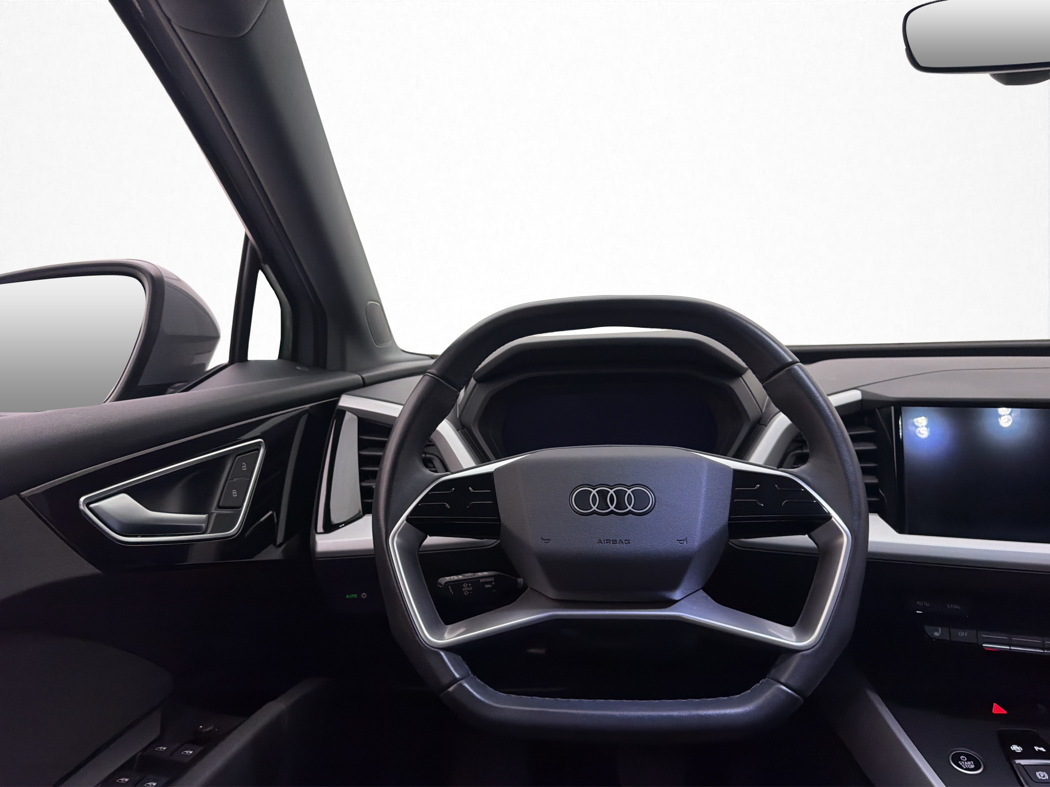 Audi Q4 2023 - miniatyr 10