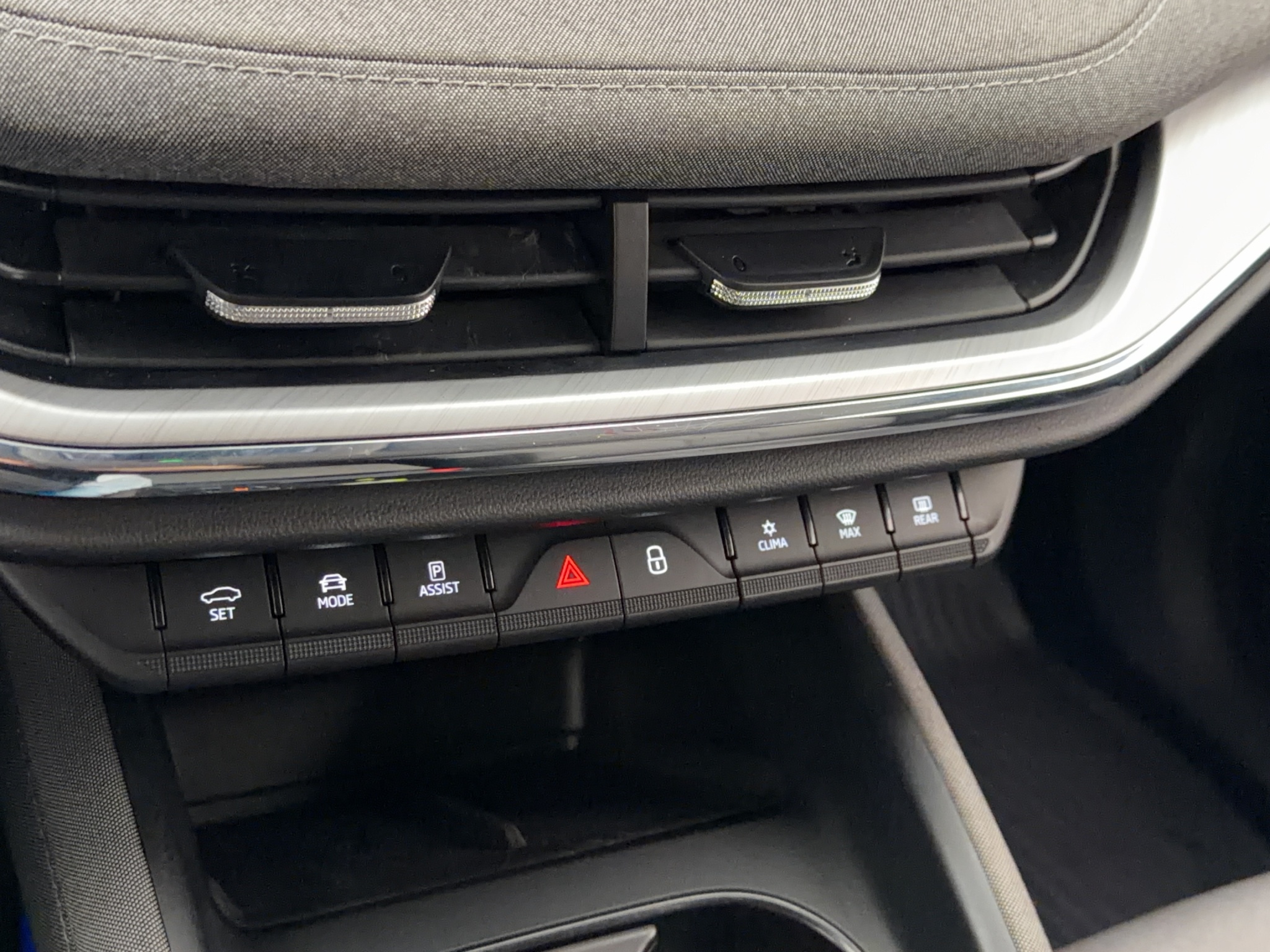 Skoda Enyaq 2022 - miniatyr 25