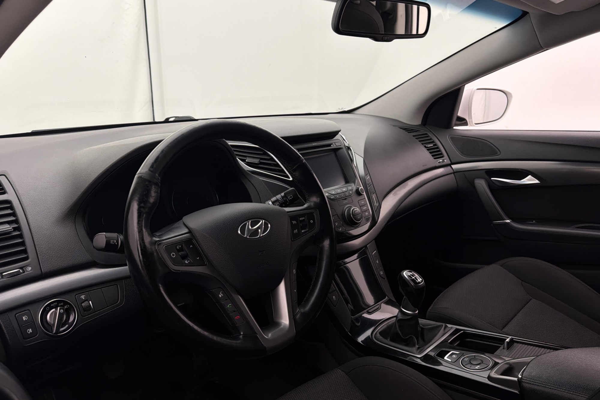 Hyundai i40cw 2016 - miniatyr 4