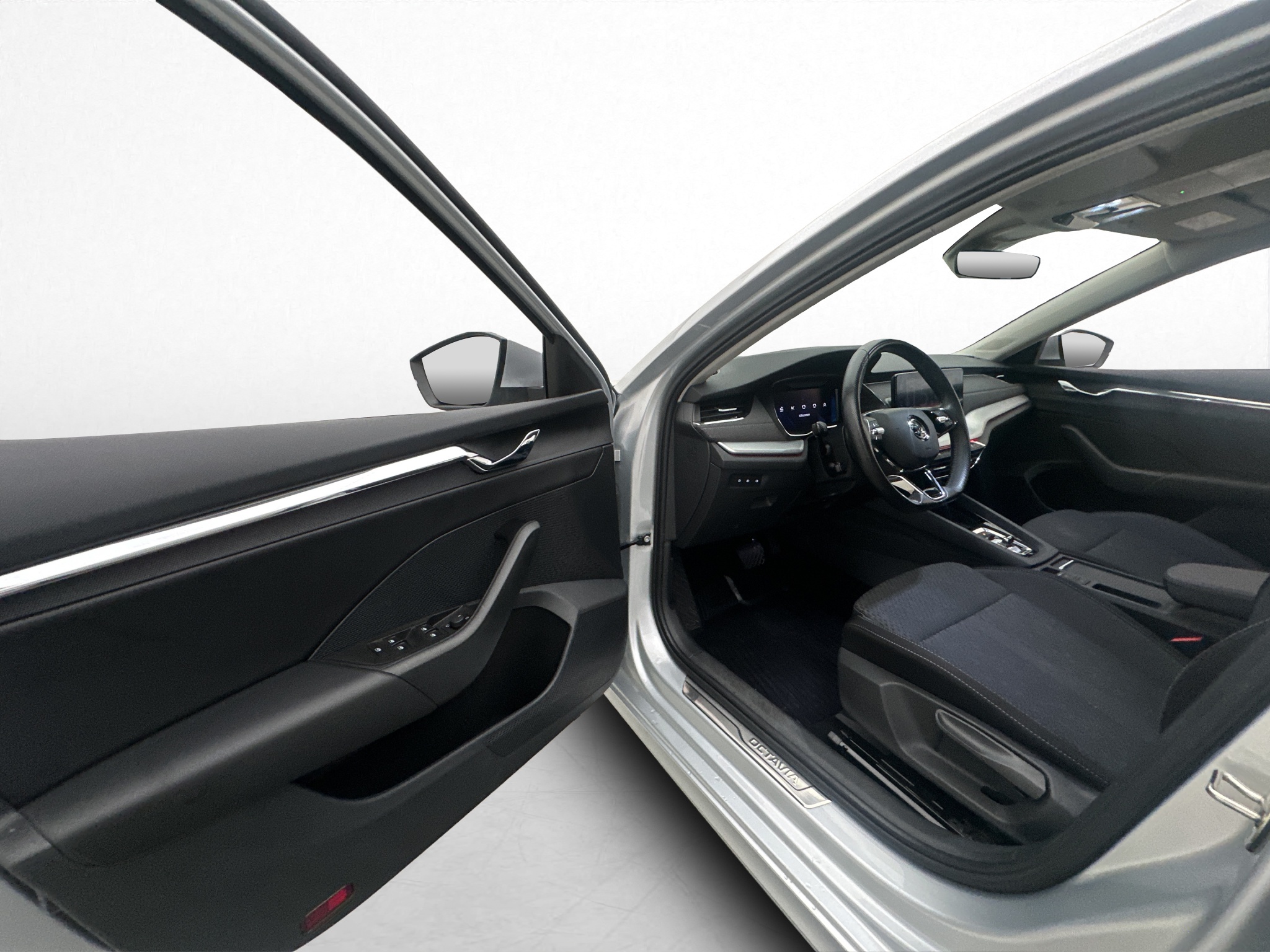 Skoda Octavia 2024 - miniatyr 2