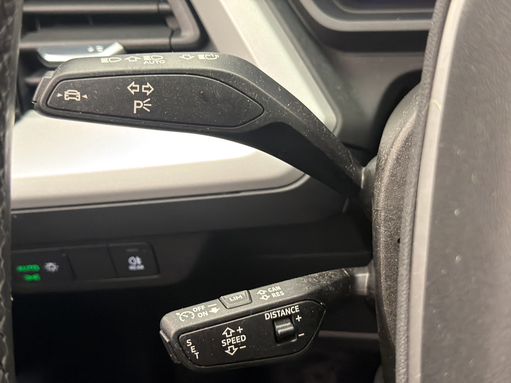 Audi Q4 2023 - miniatyr 14