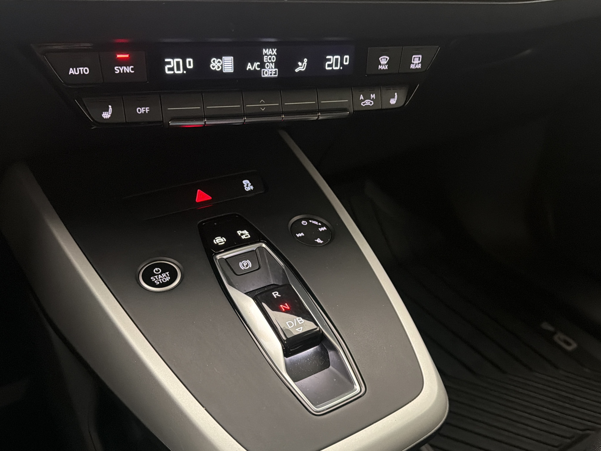 Audi Q4 2023 - miniatyr 23