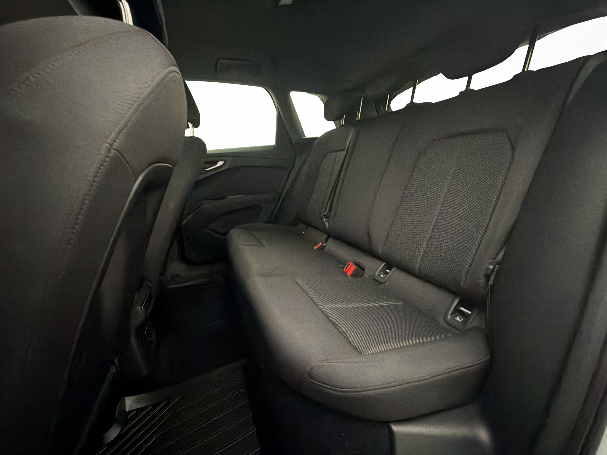 Audi Q4 2023 - miniatyr 27