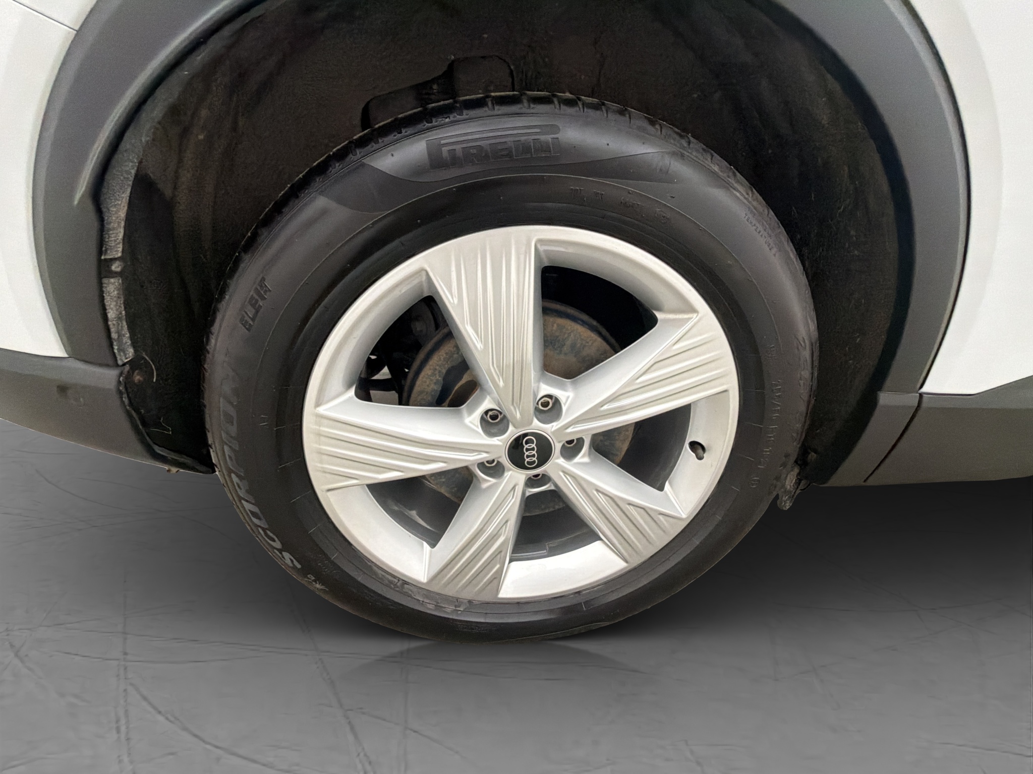 Audi Q4 2023 - miniatyr 31