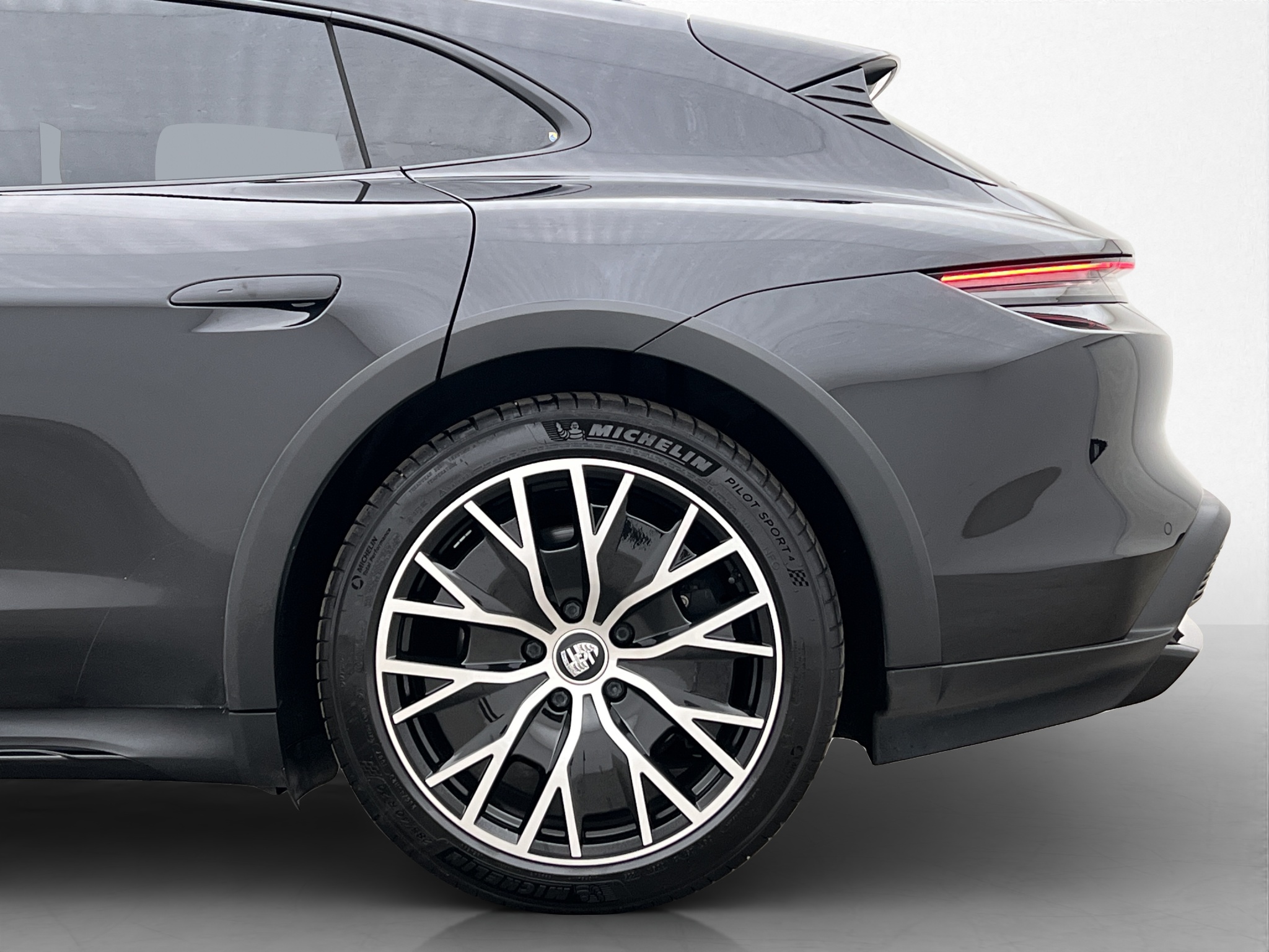Porsche Taycan 2022 - miniatyr 47