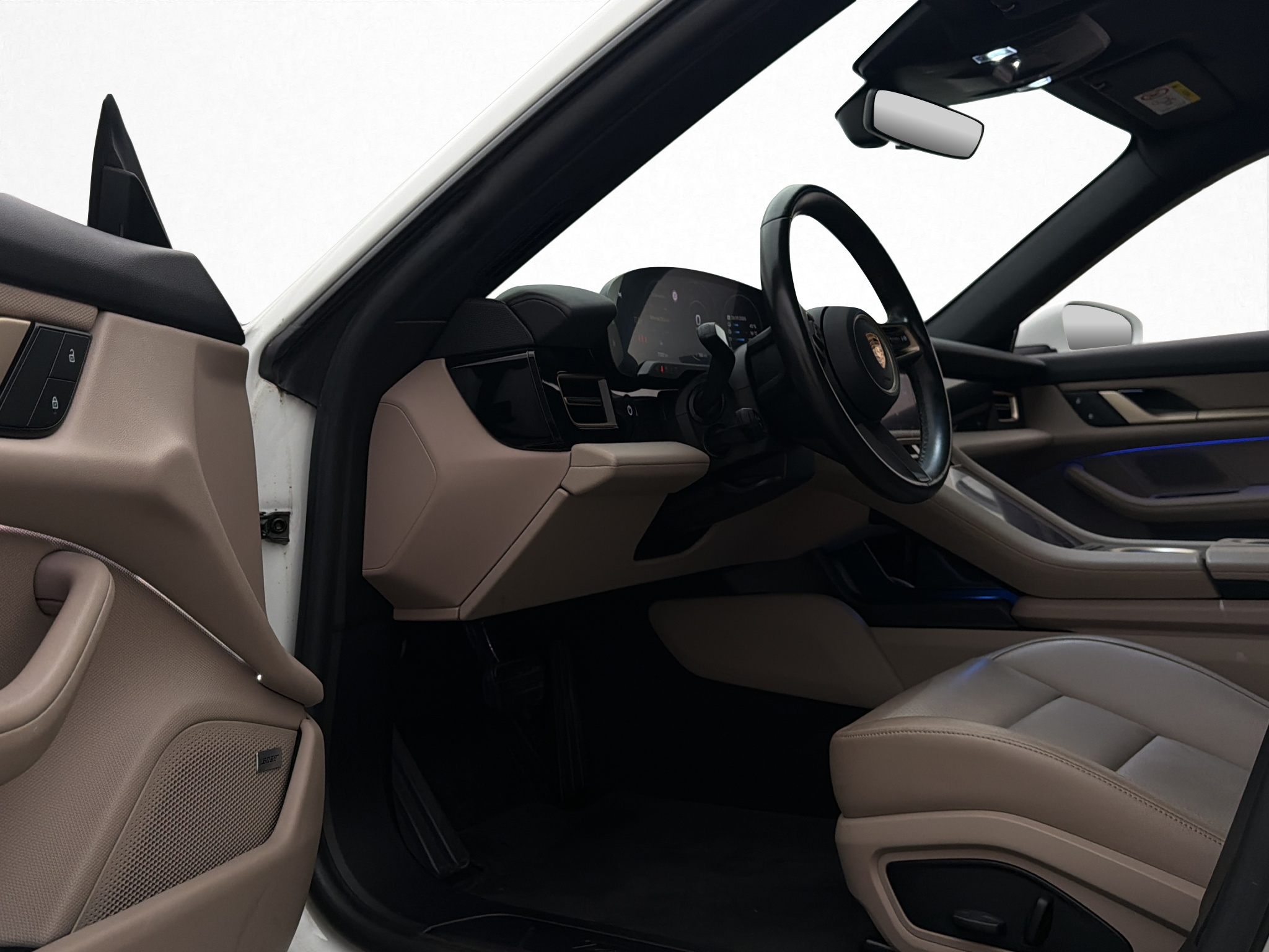 Porsche Taycan 2022 - miniatyr 2