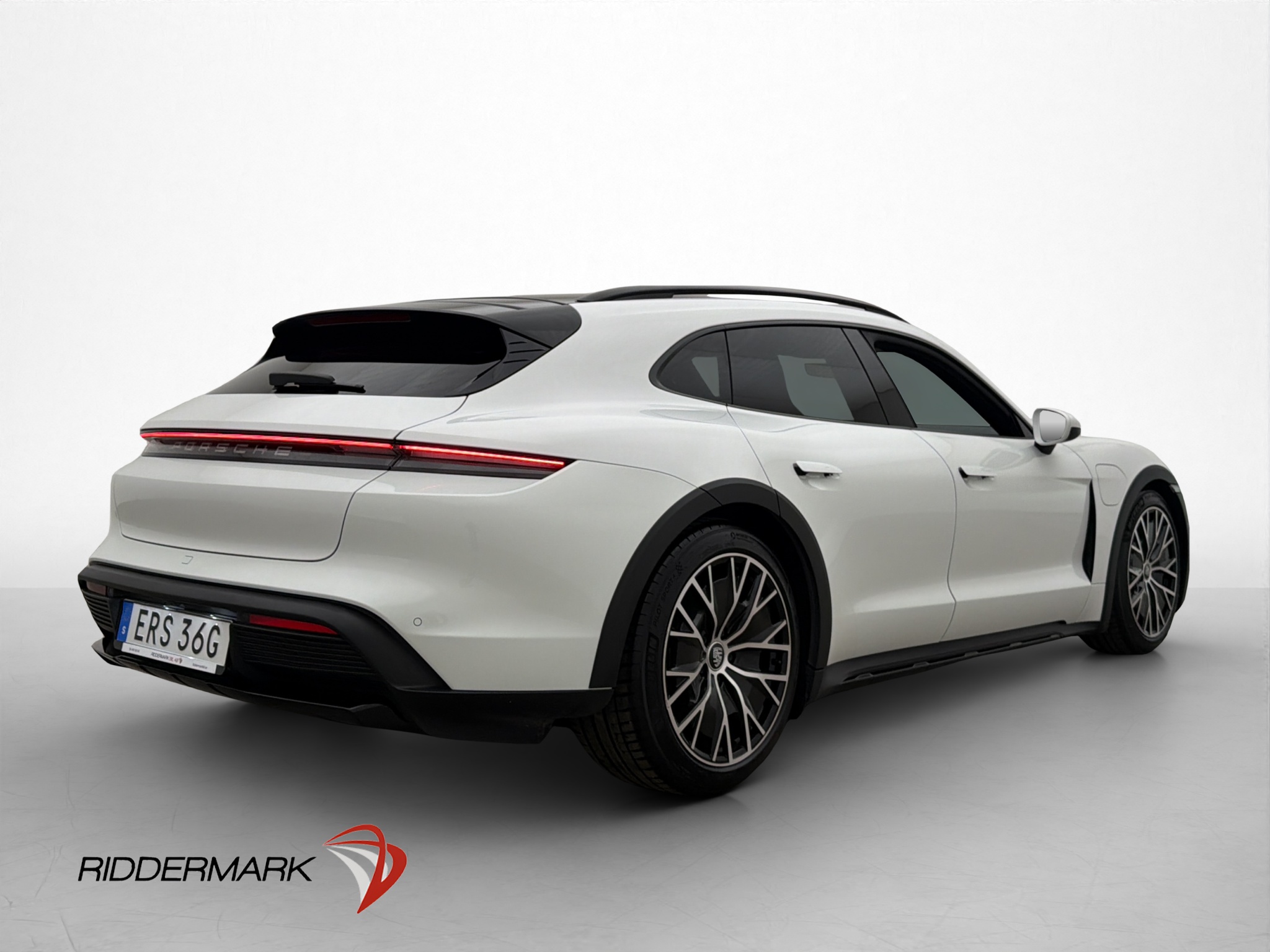 Porsche Taycan 2022 - miniatyr 13