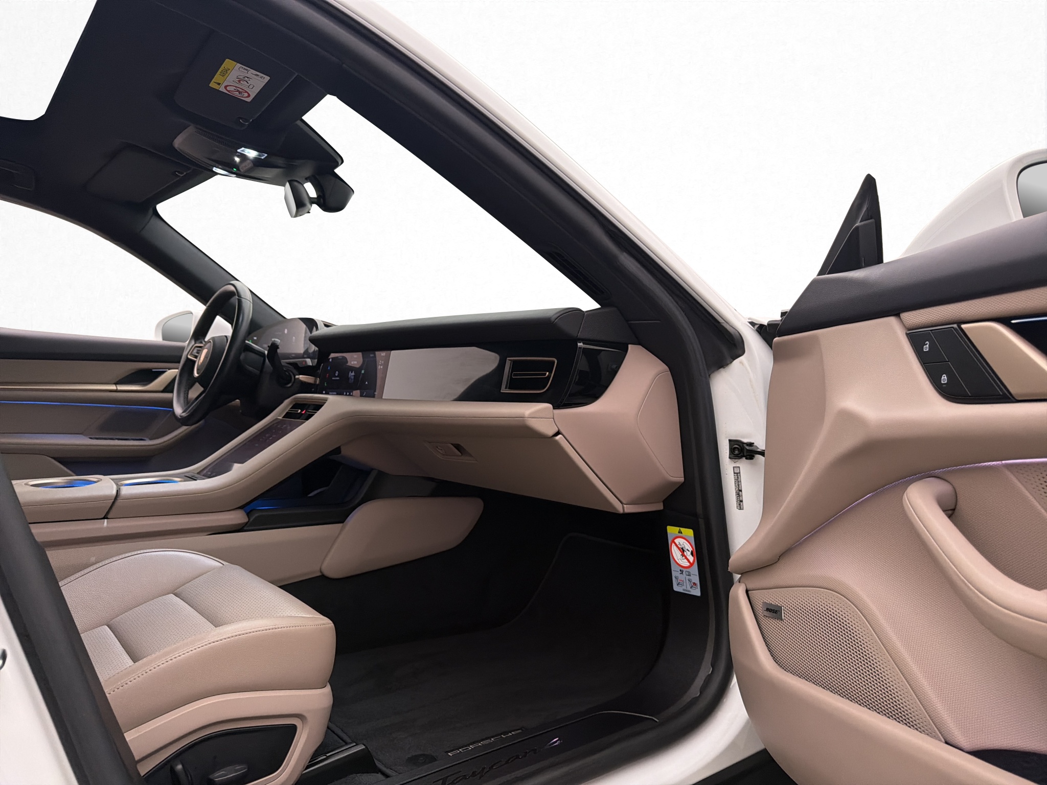 Porsche Taycan 2022 - miniatyr 29