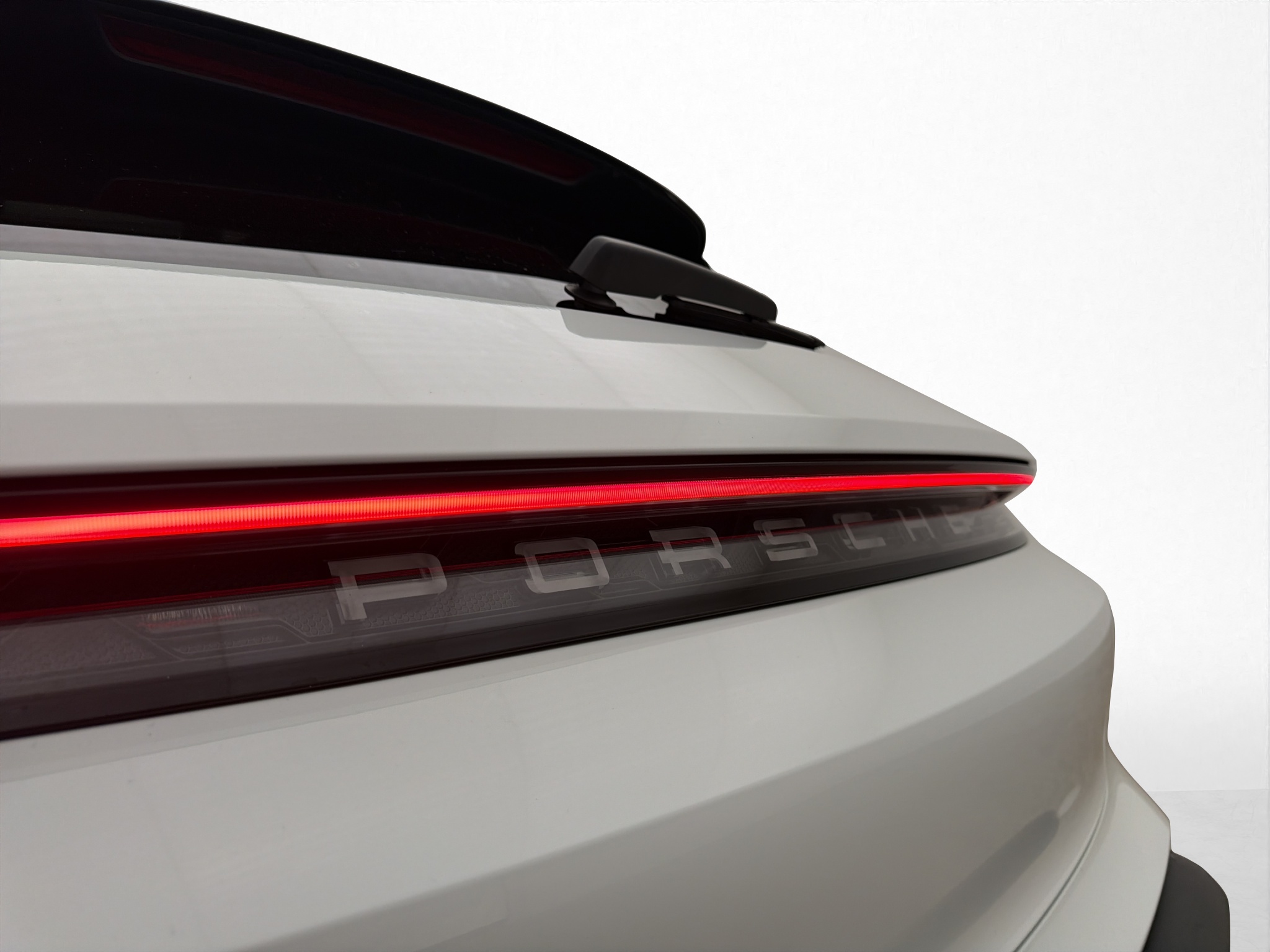 Porsche Taycan 2022 - miniatyr 36