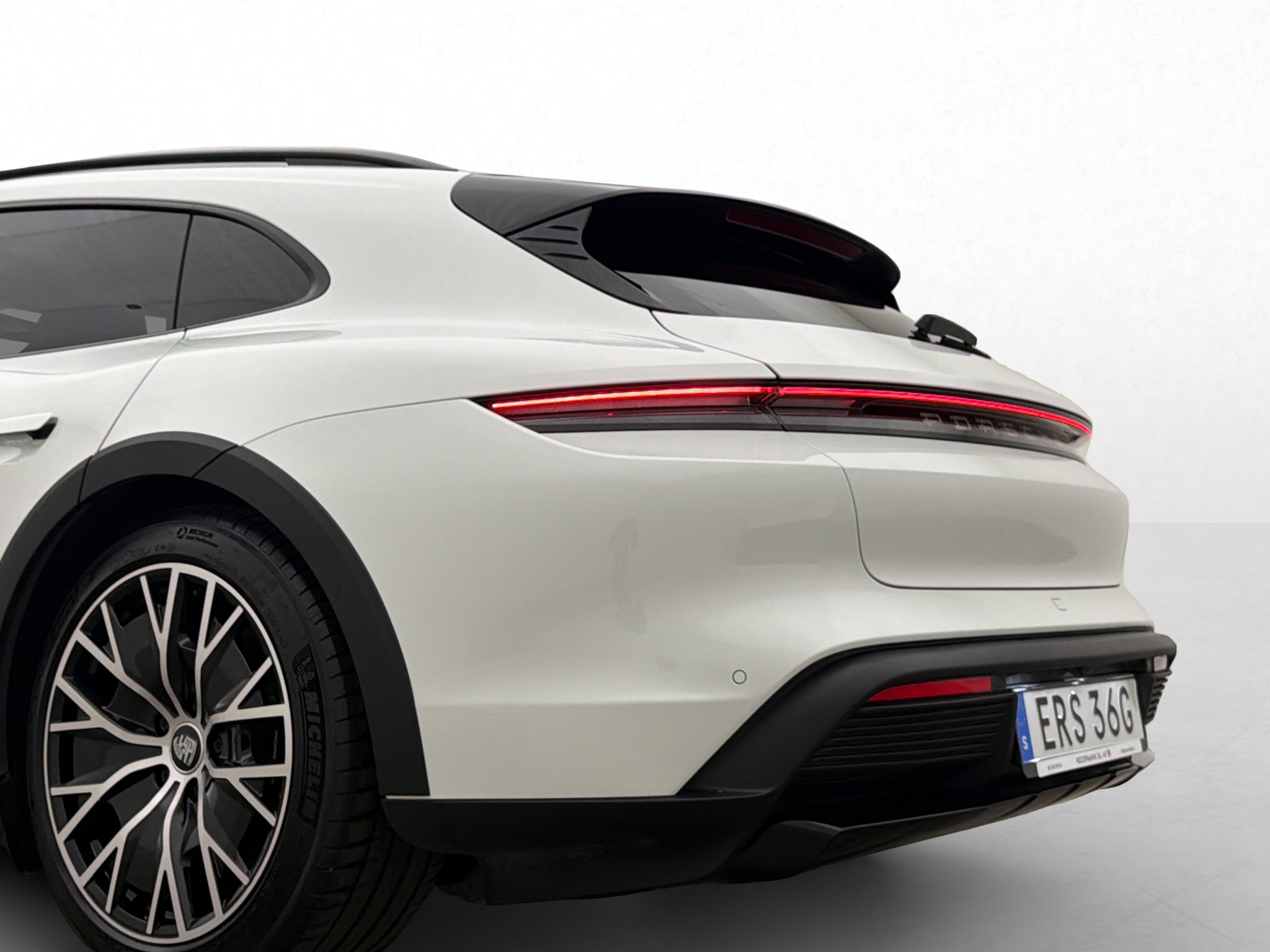 Porsche Taycan 2022 - miniatyr 38