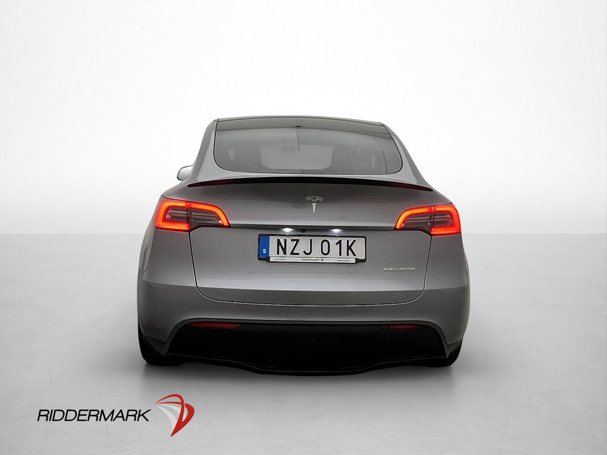 Tesla Model Y 2023 - miniatyr 11