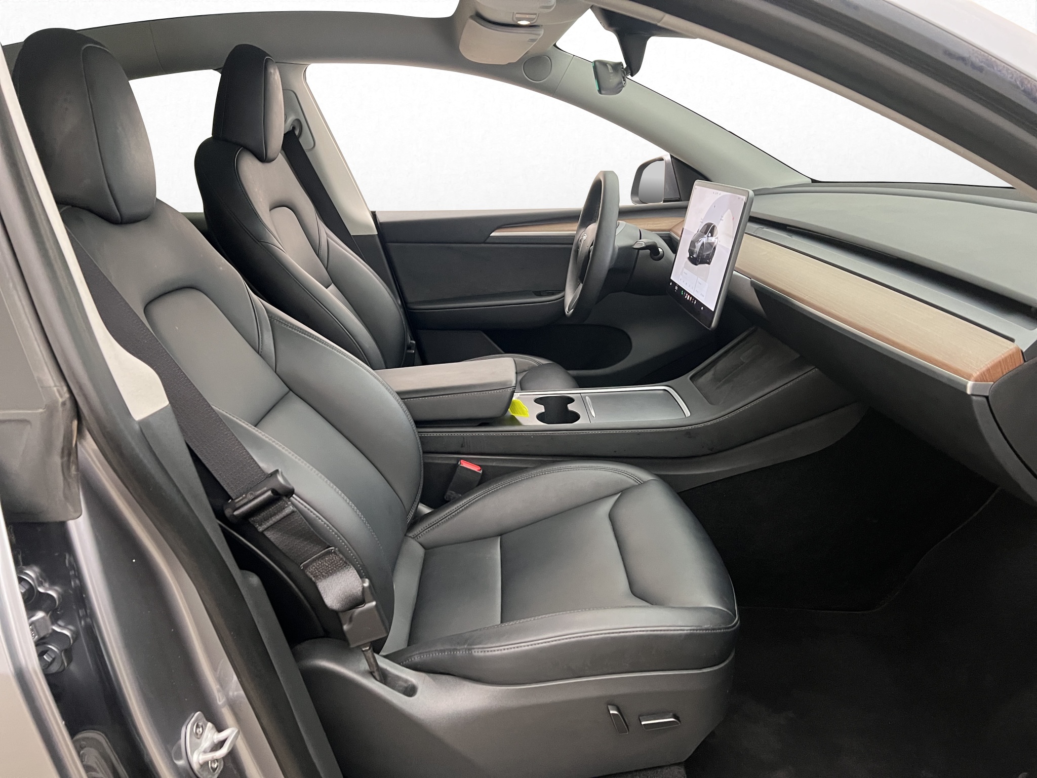 Tesla Model Y 2023 - miniatyr 25