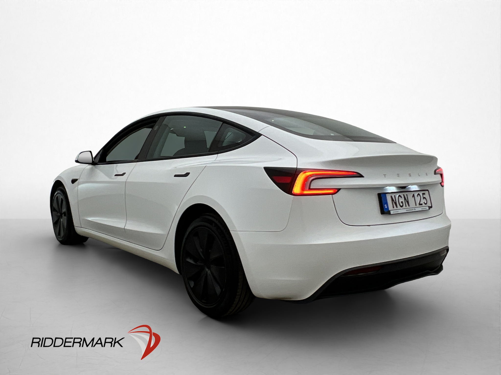 Tesla Model 3 2024 - miniatyr 9