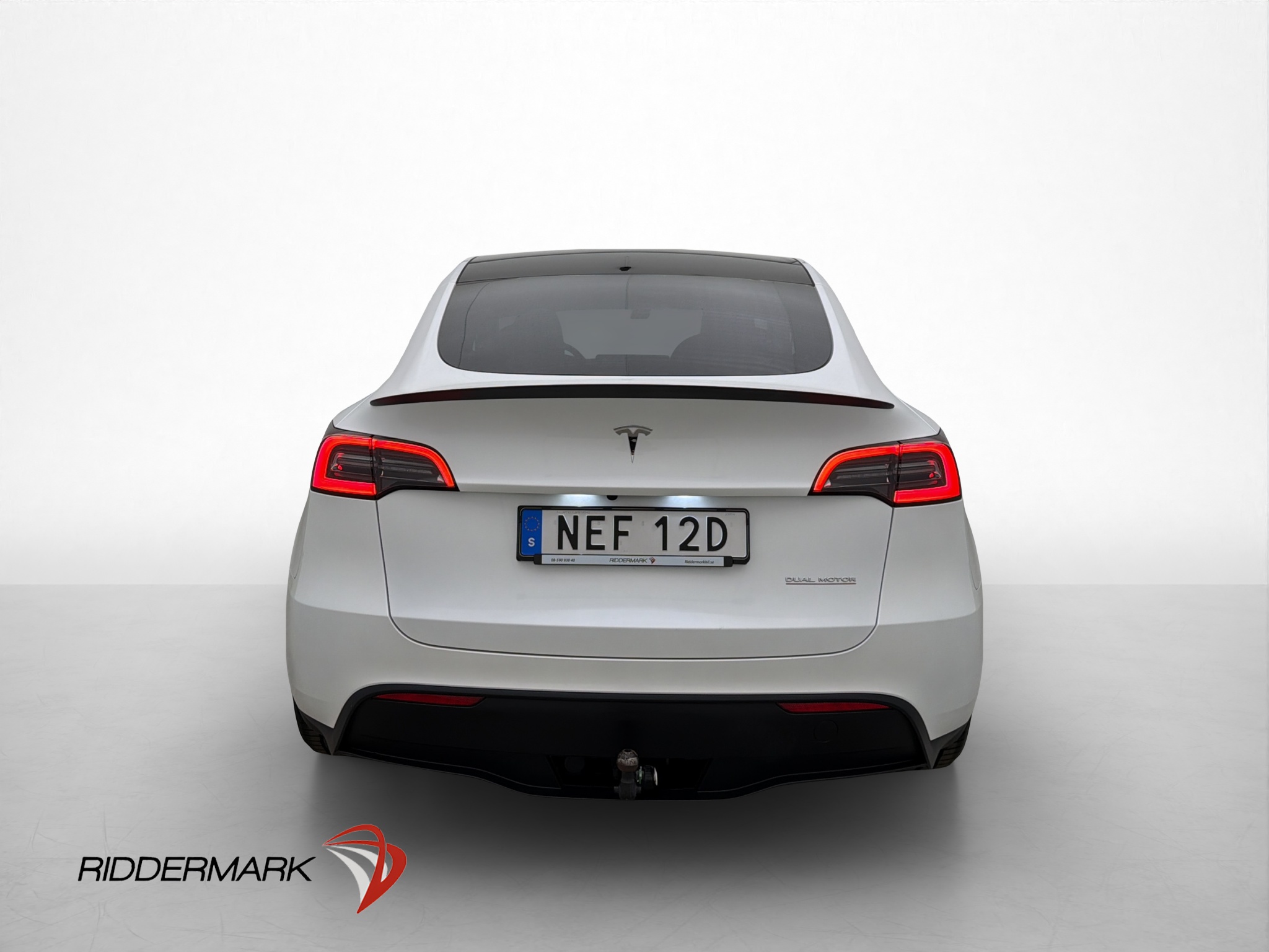 Tesla Model Y 2023 - miniatyr 11