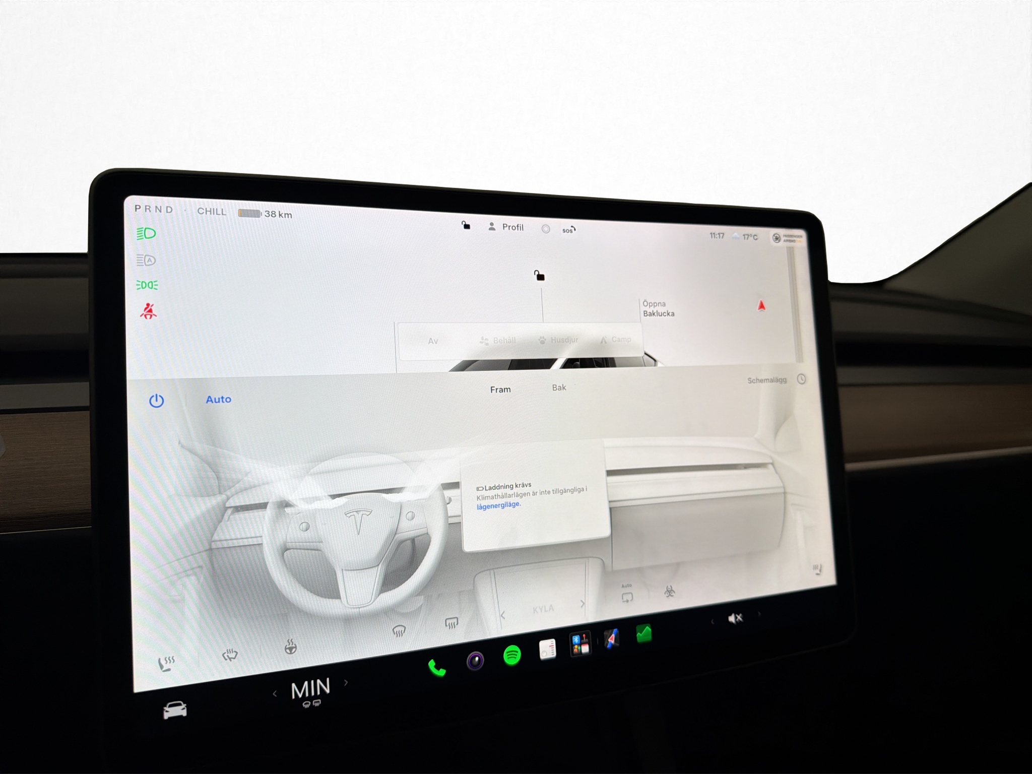 Tesla Model Y 2023 - miniatyr 21