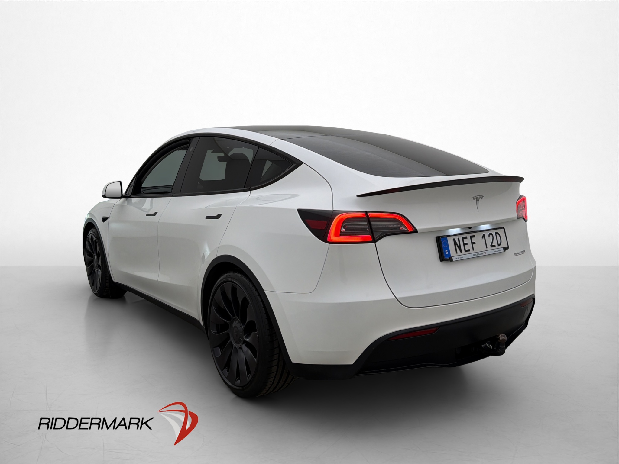 Tesla Model Y 2023 - miniatyr 9