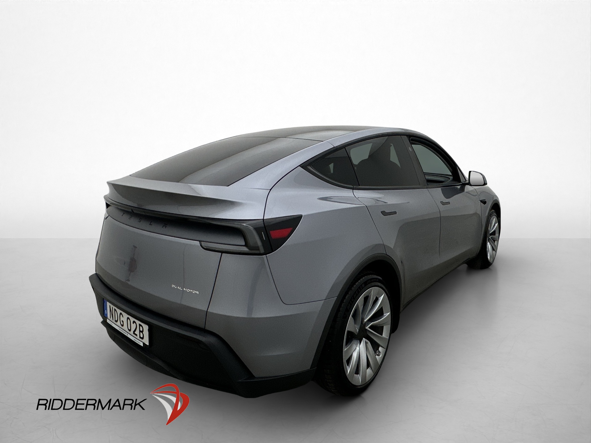 Tesla Model Y 2025 - miniatyr 13