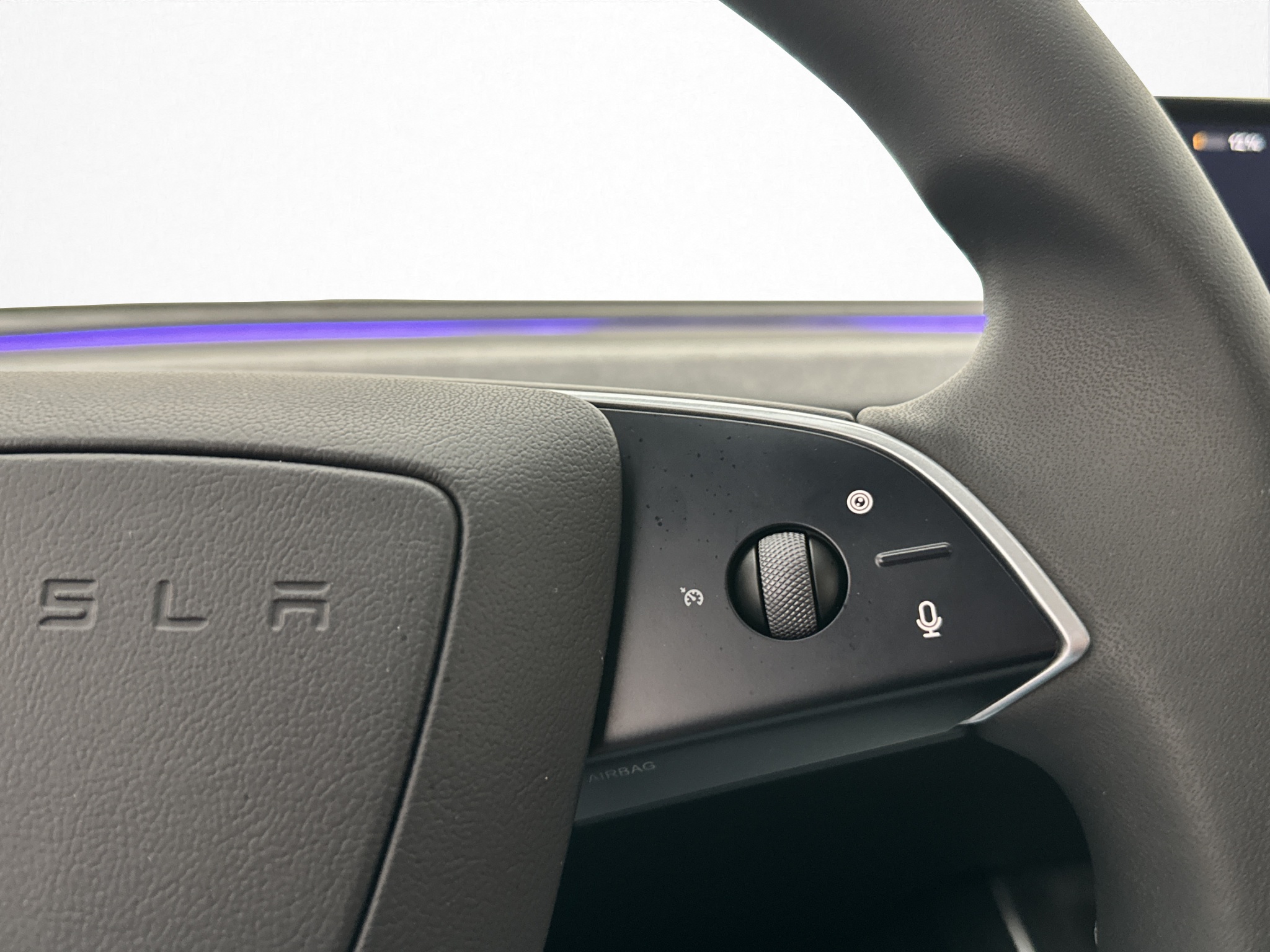 Tesla Model Y 2025 - miniatyr 14