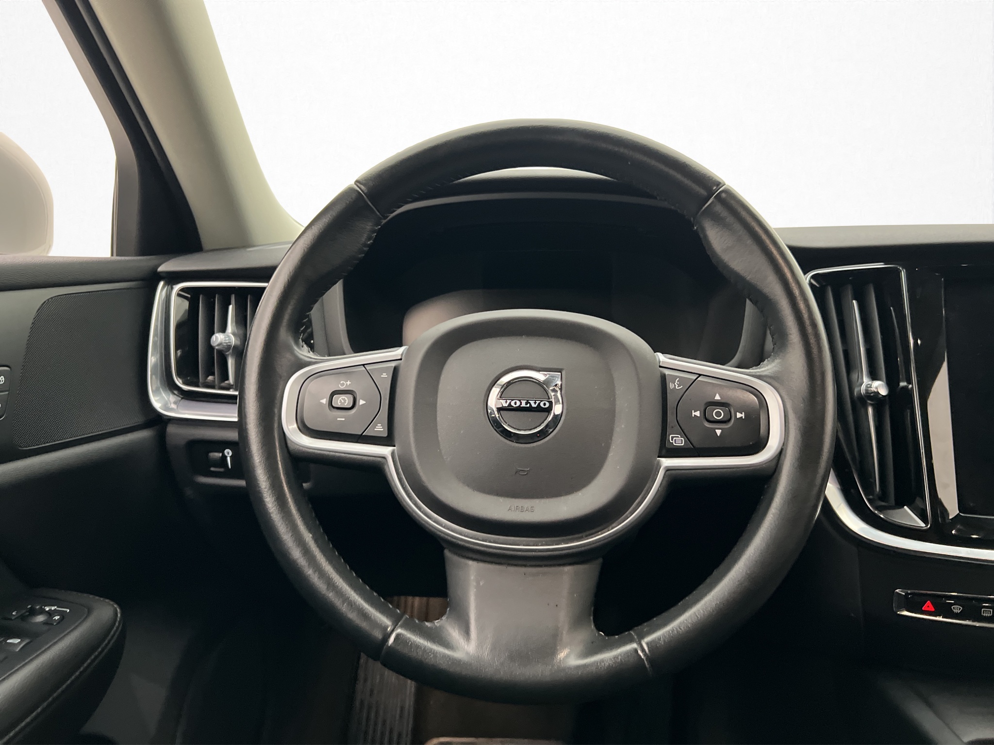 Volvo V60 2021 - miniatyr 8