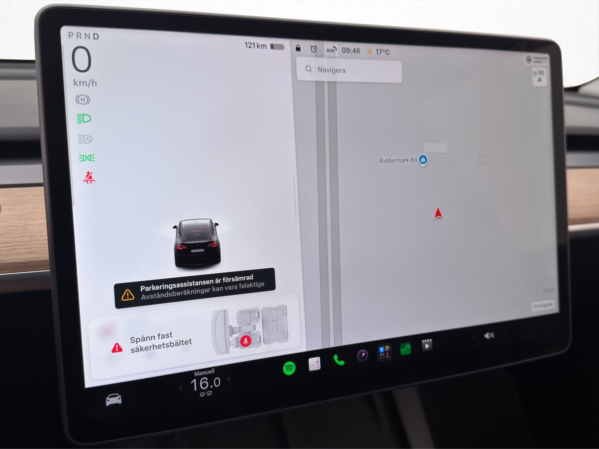Tesla Model Y 2022 - miniatyr 14