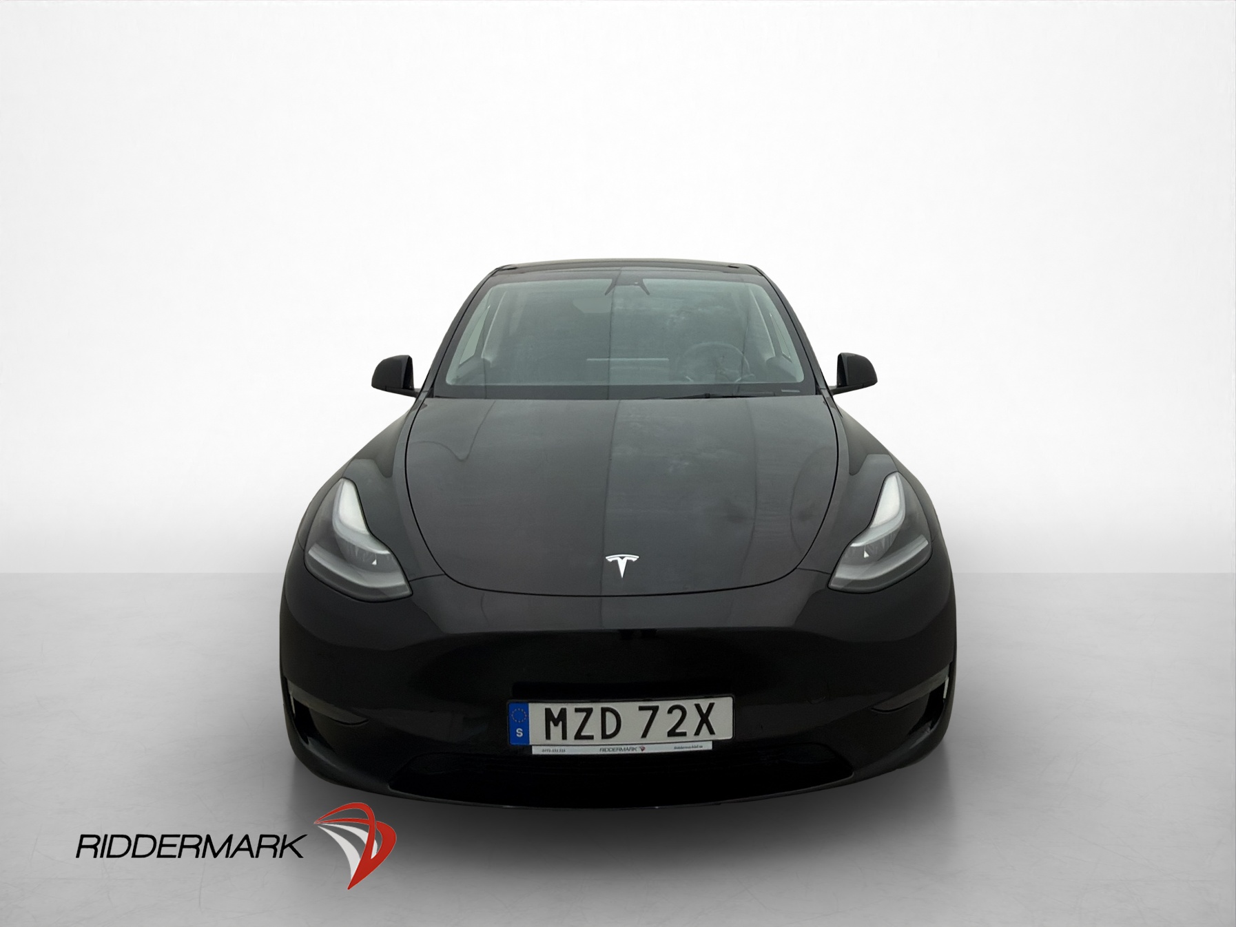 Tesla Model Y 2022 - miniatyr 3